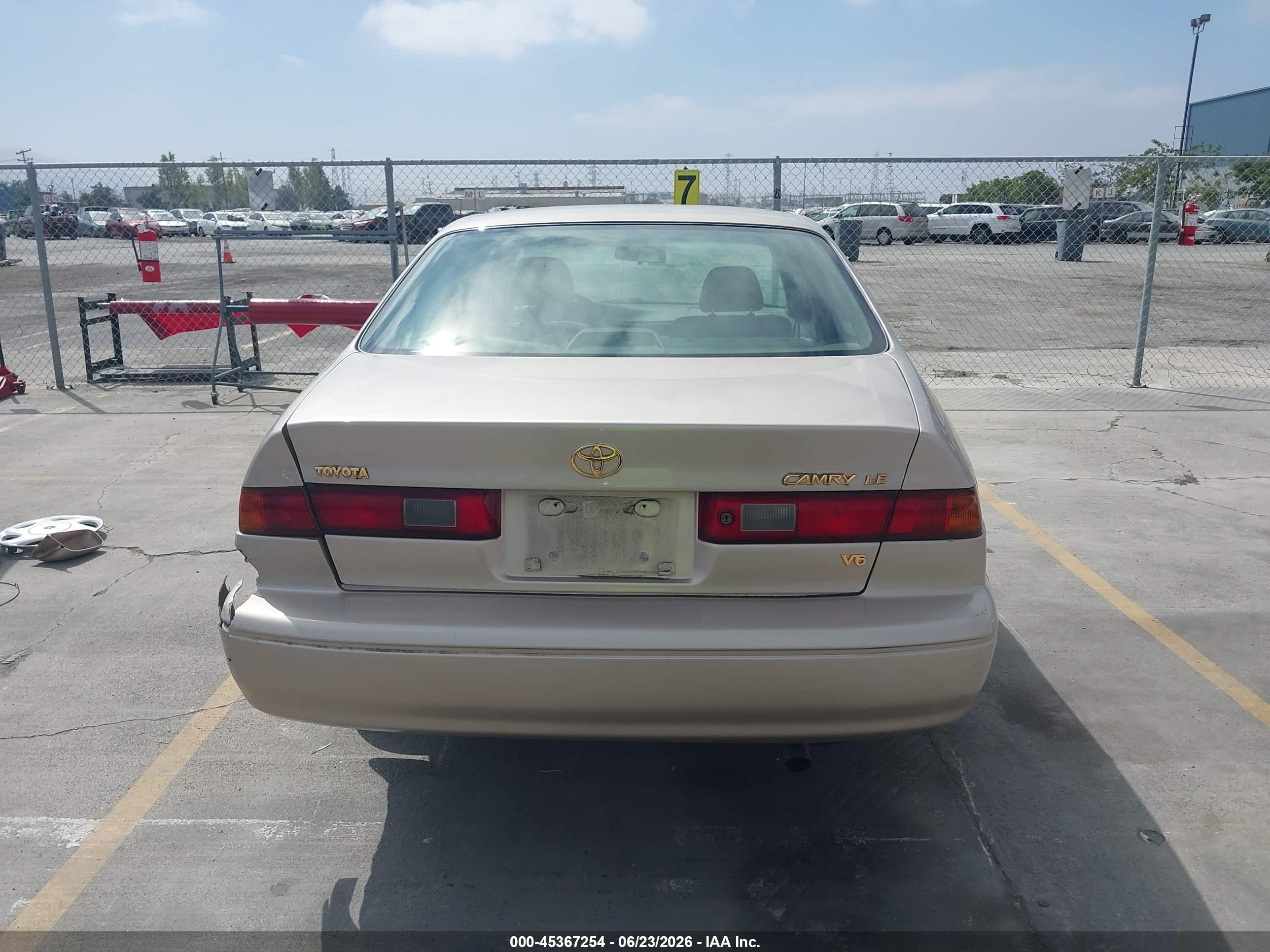 1997 Toyota Camry Le V6 Brown vin: 4T1BF22K1VU902735