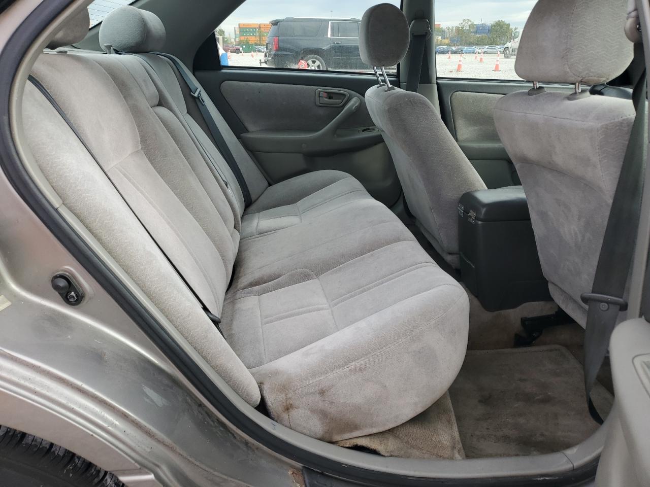 1997 Toyota Camry Ce Серебряный vin: 4T1BF22K2VU003320