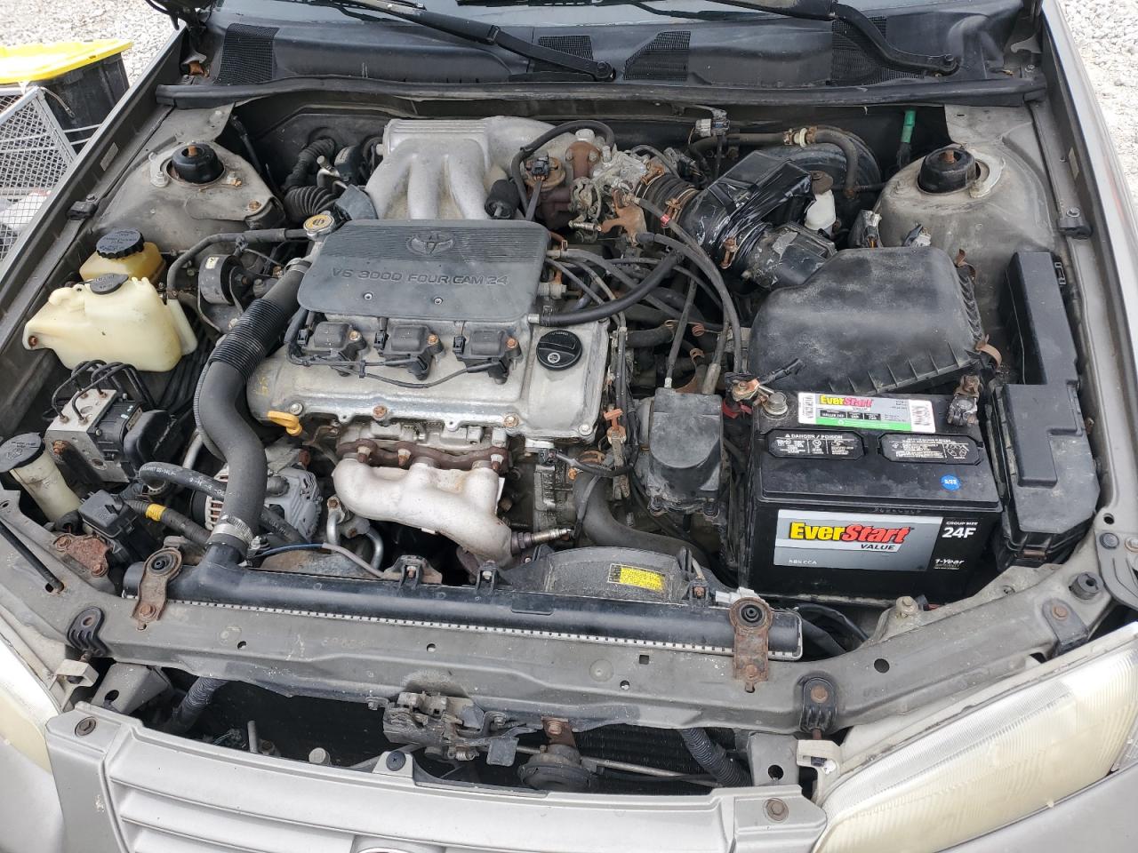 1997 Toyota Camry Ce Серебряный vin: 4T1BF22K2VU003320