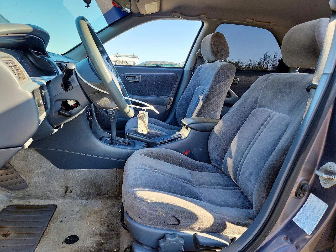 1998 Toyota Camry Le V6 Gray vin: 4T1BF22K2WU073451