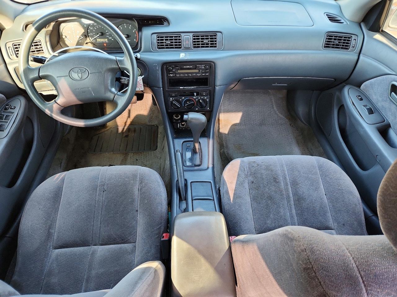 1998 Toyota Camry Le V6 Gray vin: 4T1BF22K2WU073451