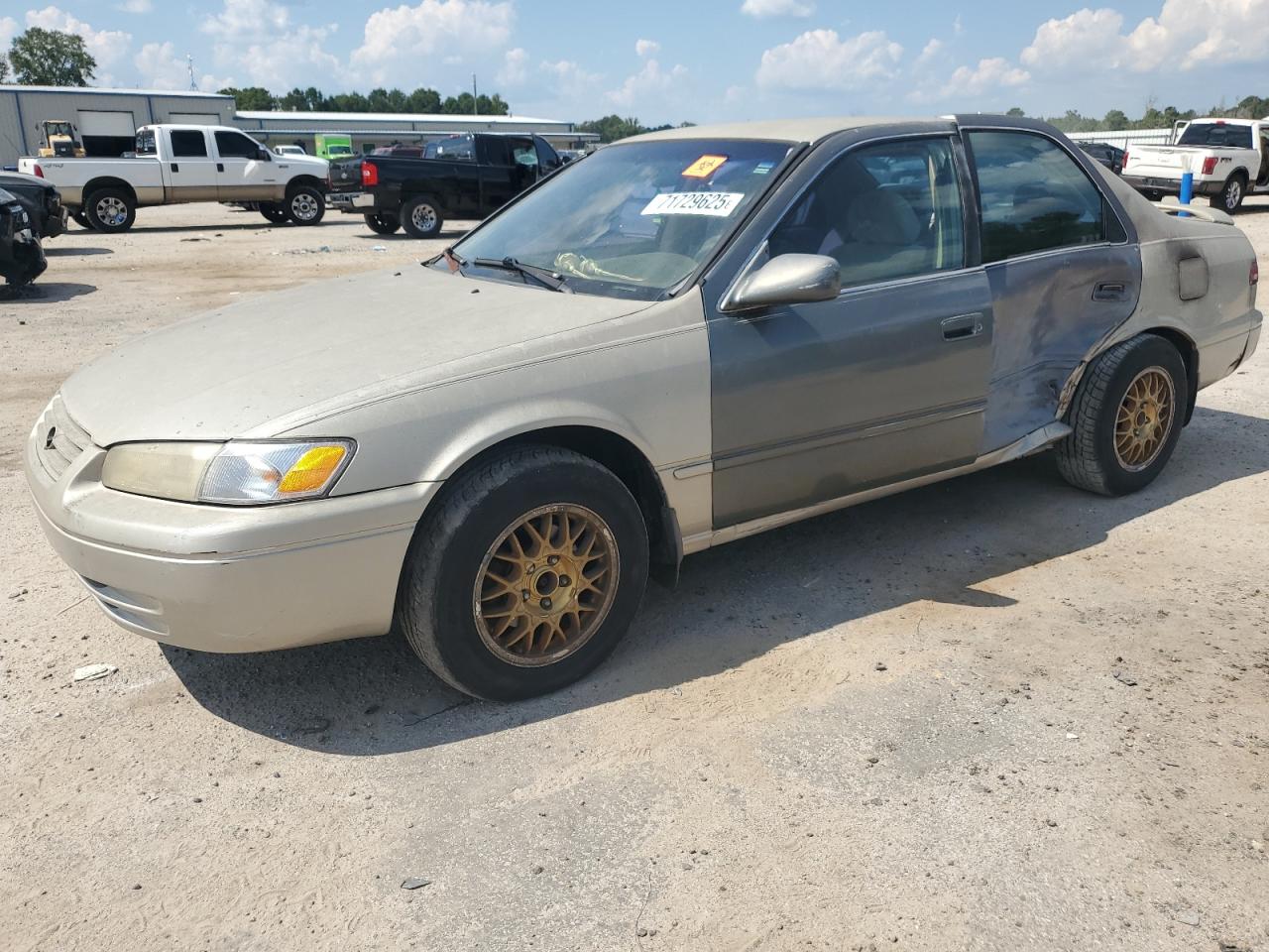 4T1BF22K3VU917365