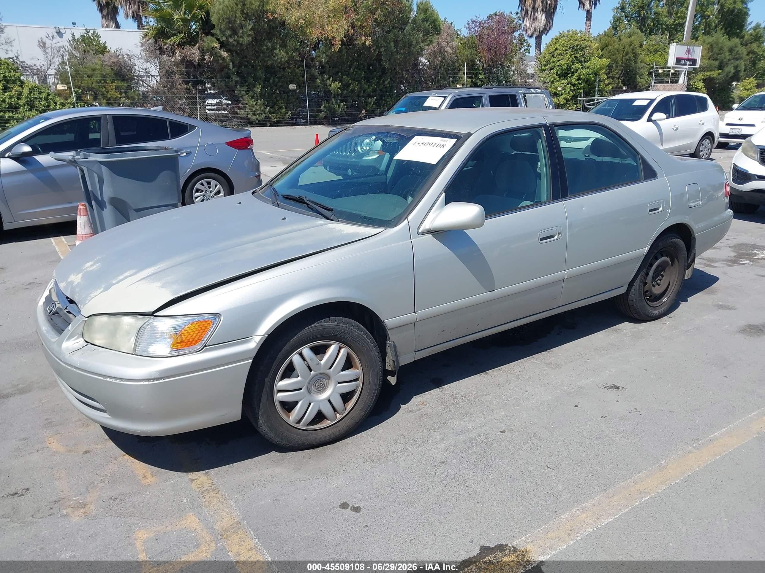 2001 Toyota Camry Le V6 Silver vin: 4T1BF22K41U127616