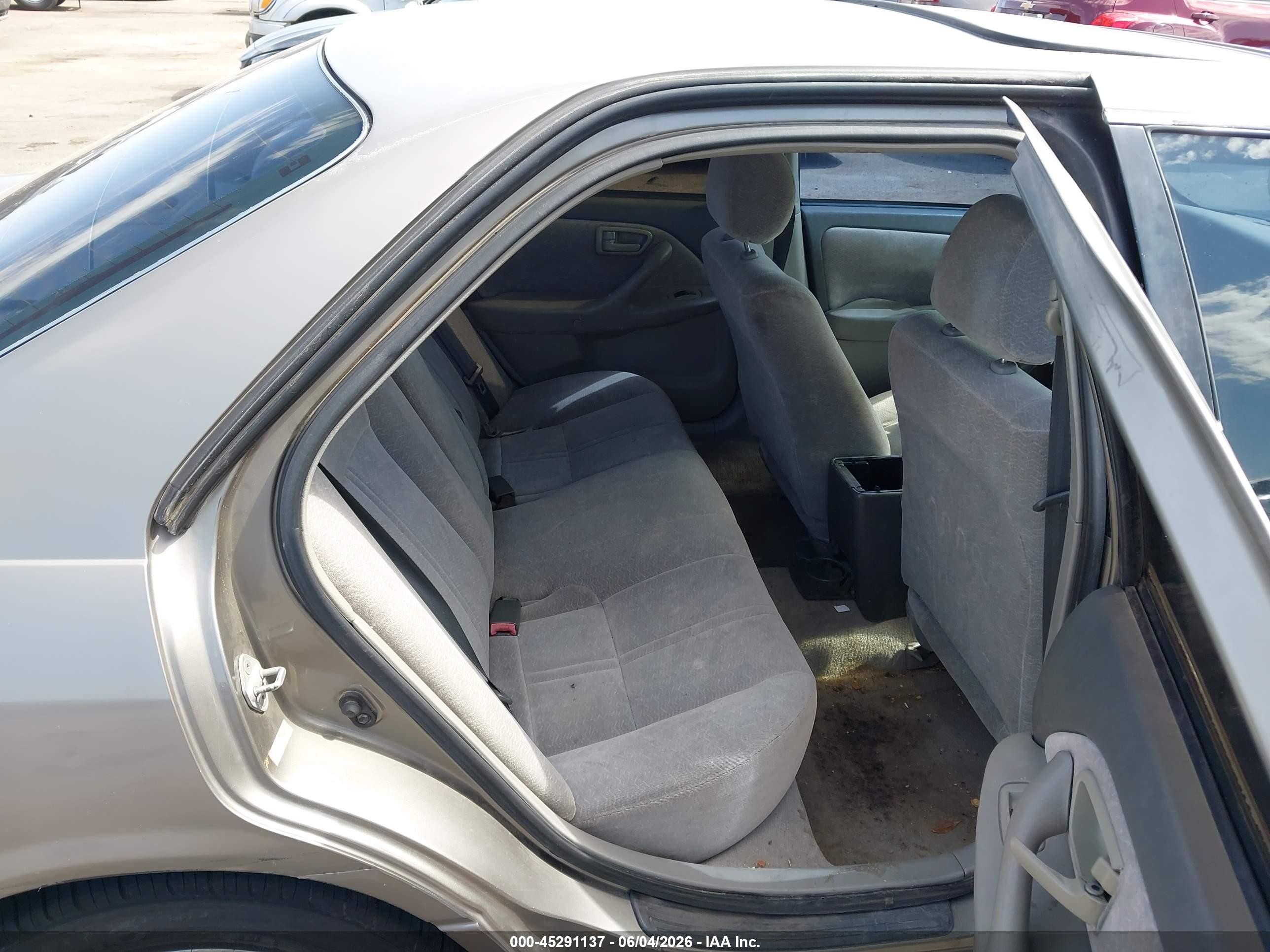 1997 Toyota Camry Le V6 Tan vin: 4T1BF22K4VU040336