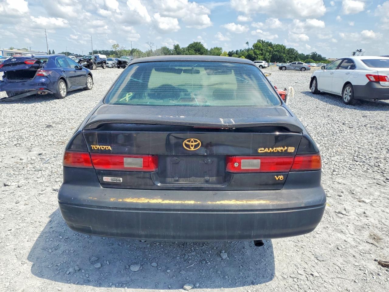 1998 Toyota Camry Le V6 Black vin: 4T1BF22K4WU043075