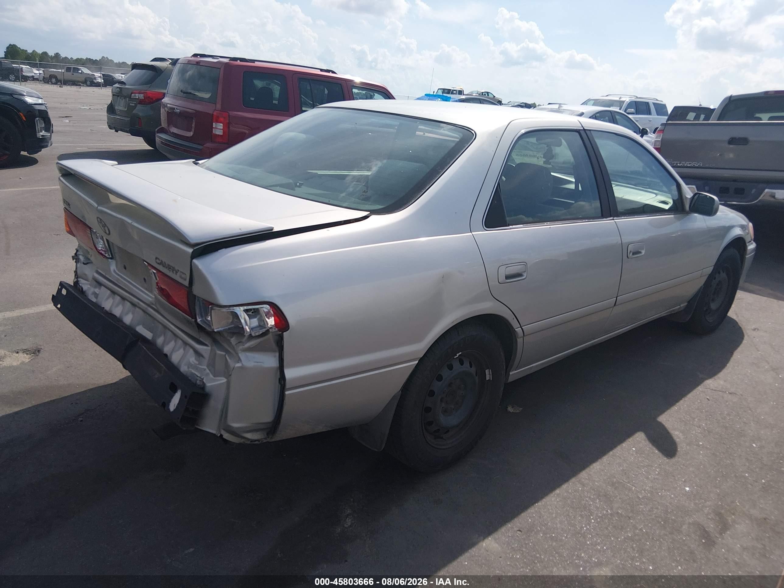 2000 Toyota Camry Le V6 Silver vin: 4T1BF22K4YU099326