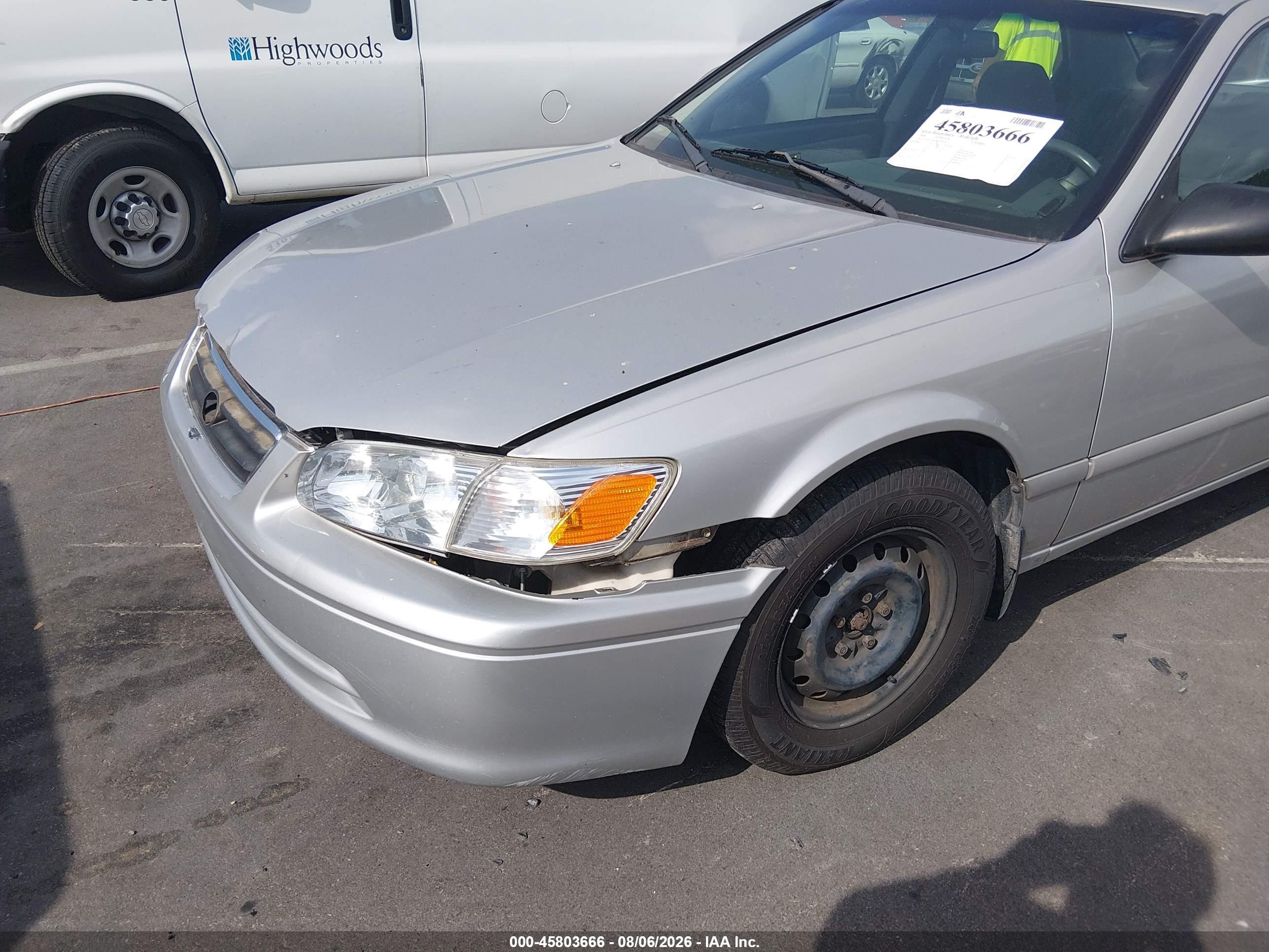 2000 Toyota Camry Le V6 Silver vin: 4T1BF22K4YU099326
