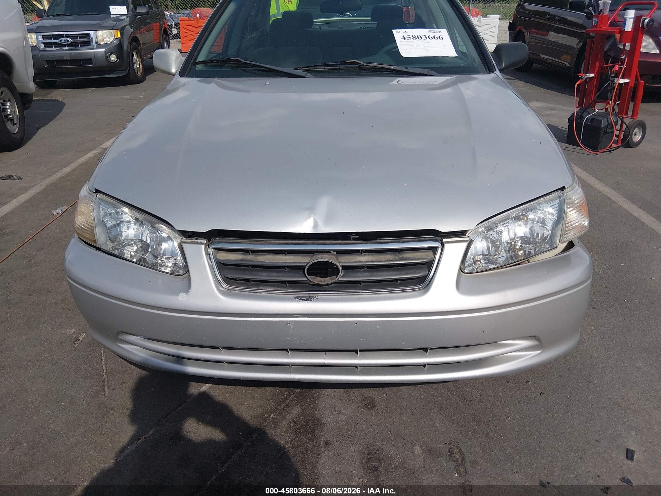 2000 Toyota Camry Le V6 Silver vin: 4T1BF22K4YU099326