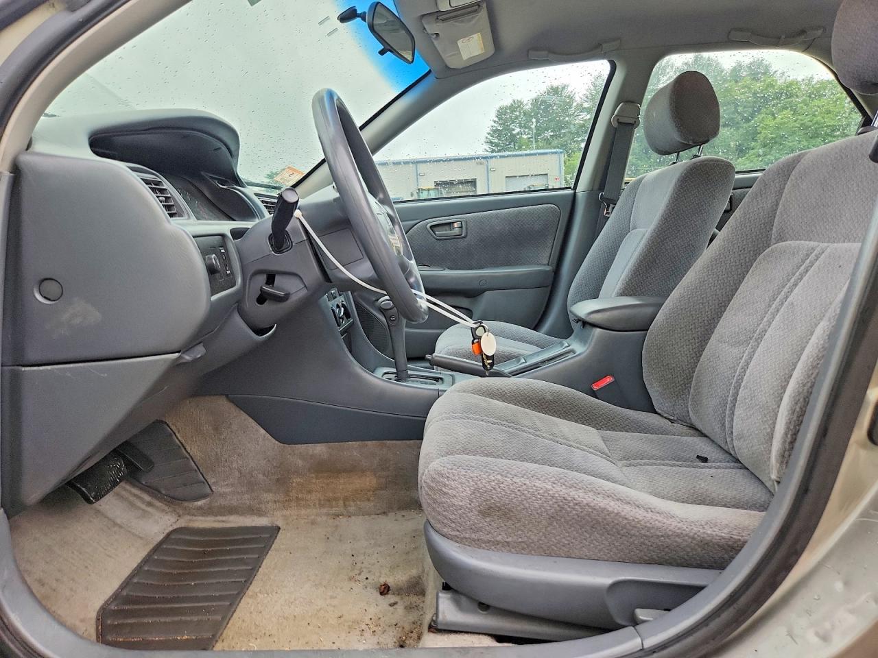 2000 Toyota Camry Le V6 Gray vin: 4T1BF22K4YU107540