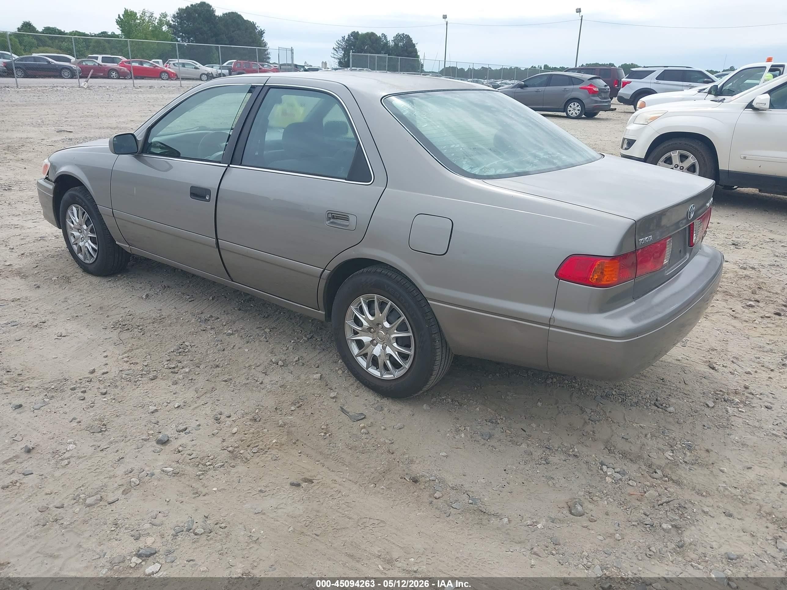 2001 Toyota Camry Le V6 Gray vin: 4T1BF22K51U122764