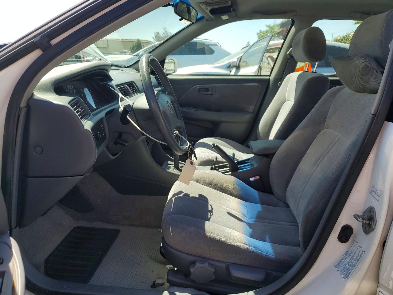 1999 Toyota Camry Le V6 White vin: 4T1BF22K6XU076936