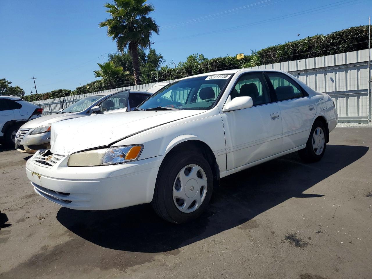 1999 Toyota Camry Le V6 White vin: 4T1BF22K6XU076936