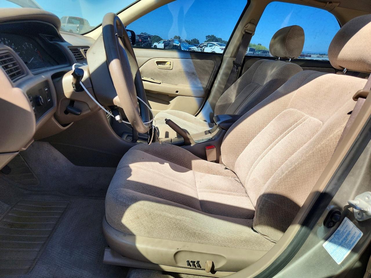 2000 Toyota Camry Le V6 Tan vin: 4T1BF22K6YU112044
