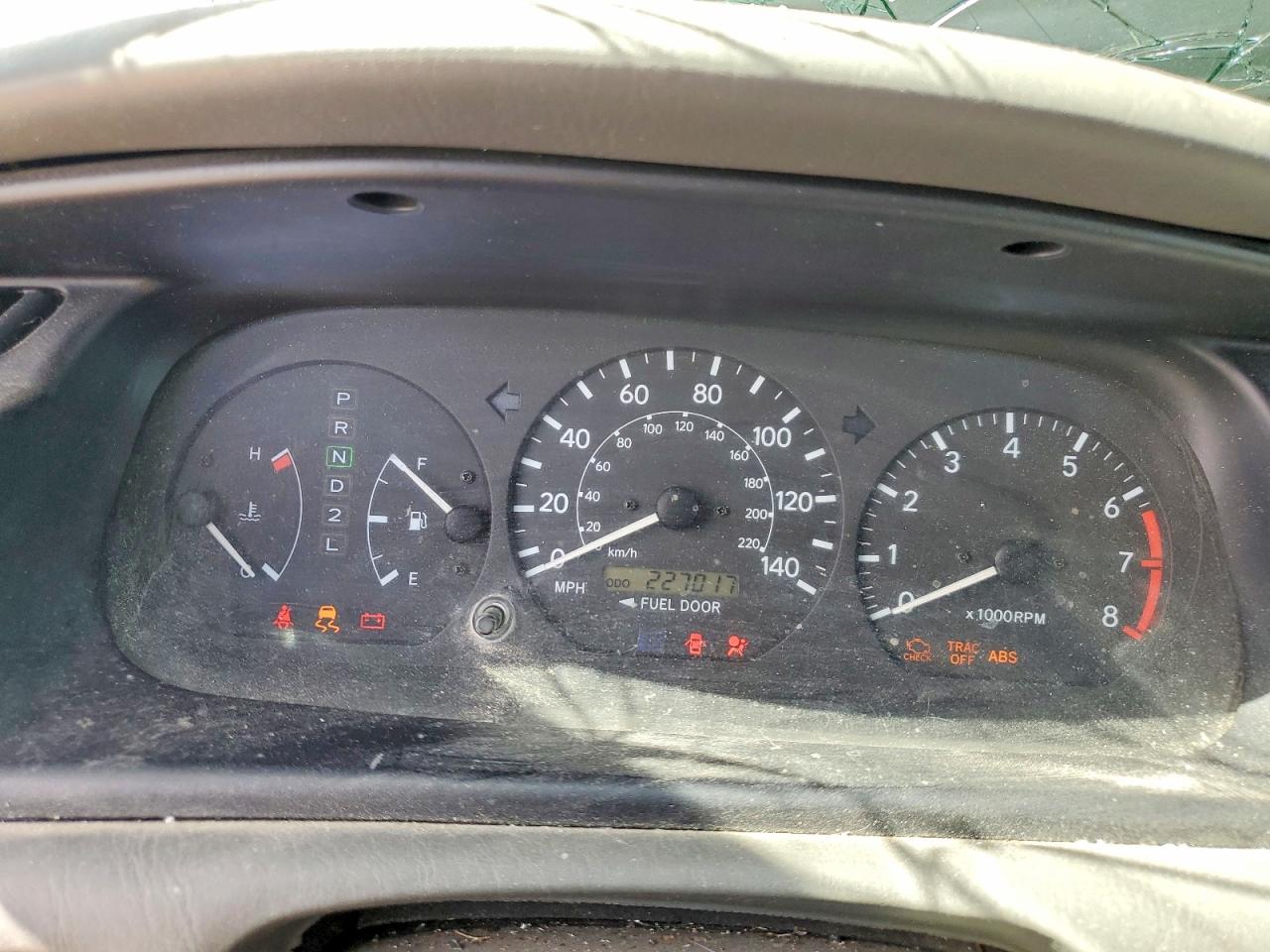 2001 Toyota Camry Le V6 Желто-коричневый vin: 4T1BF22K71U116142