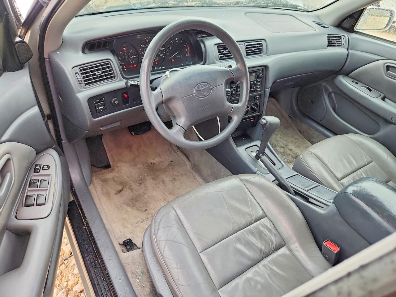2001 Toyota Camry Le V6 Silver vin: 4T1BF22K81U959489