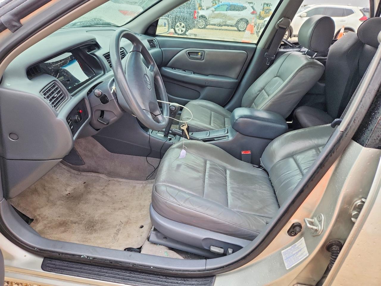 2001 Toyota Camry Le V6 Silver vin: 4T1BF22K81U959489