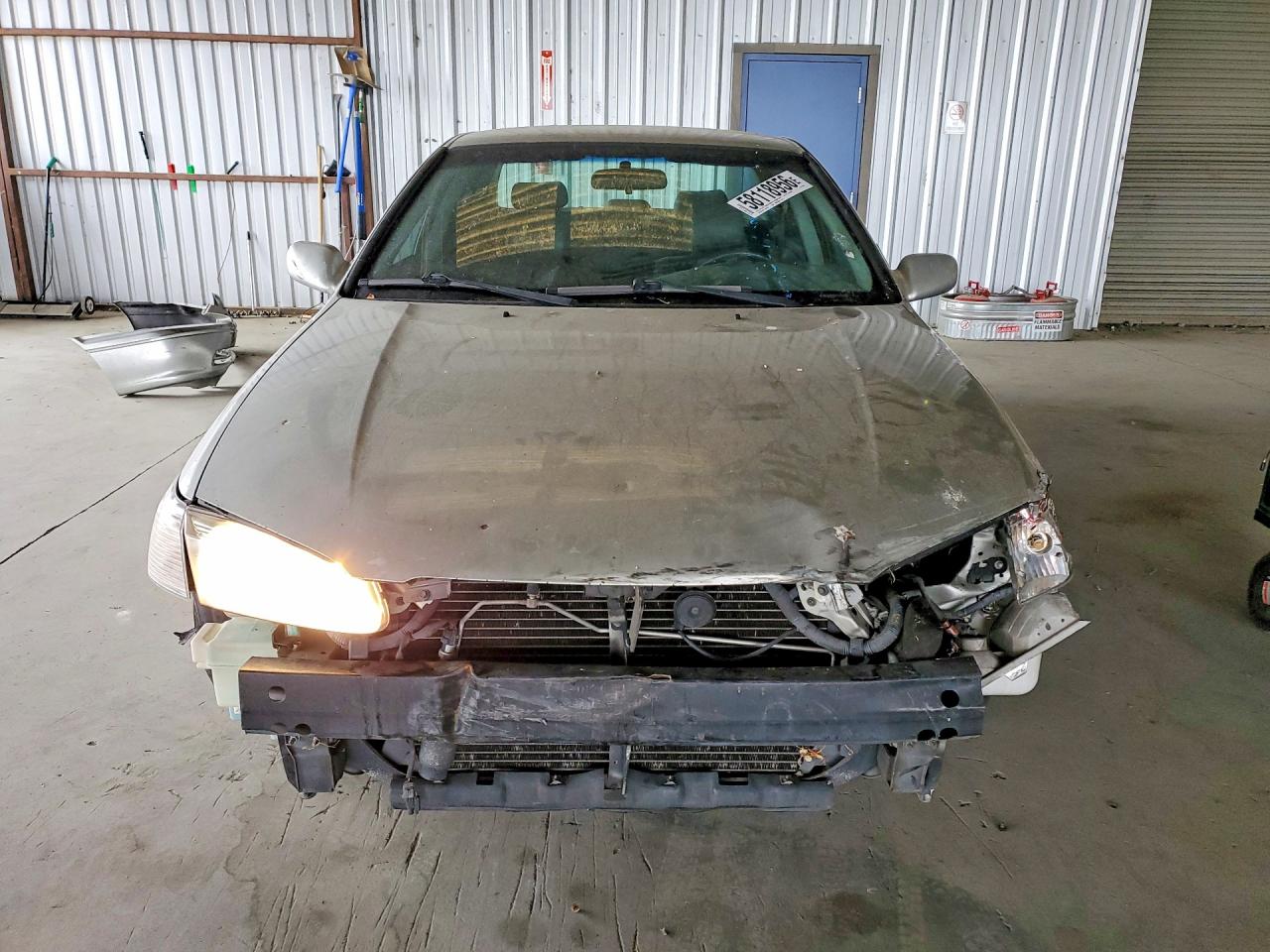 2000 Toyota Camry Le V6 Золотой vin: 4T1BF22K8YU100901