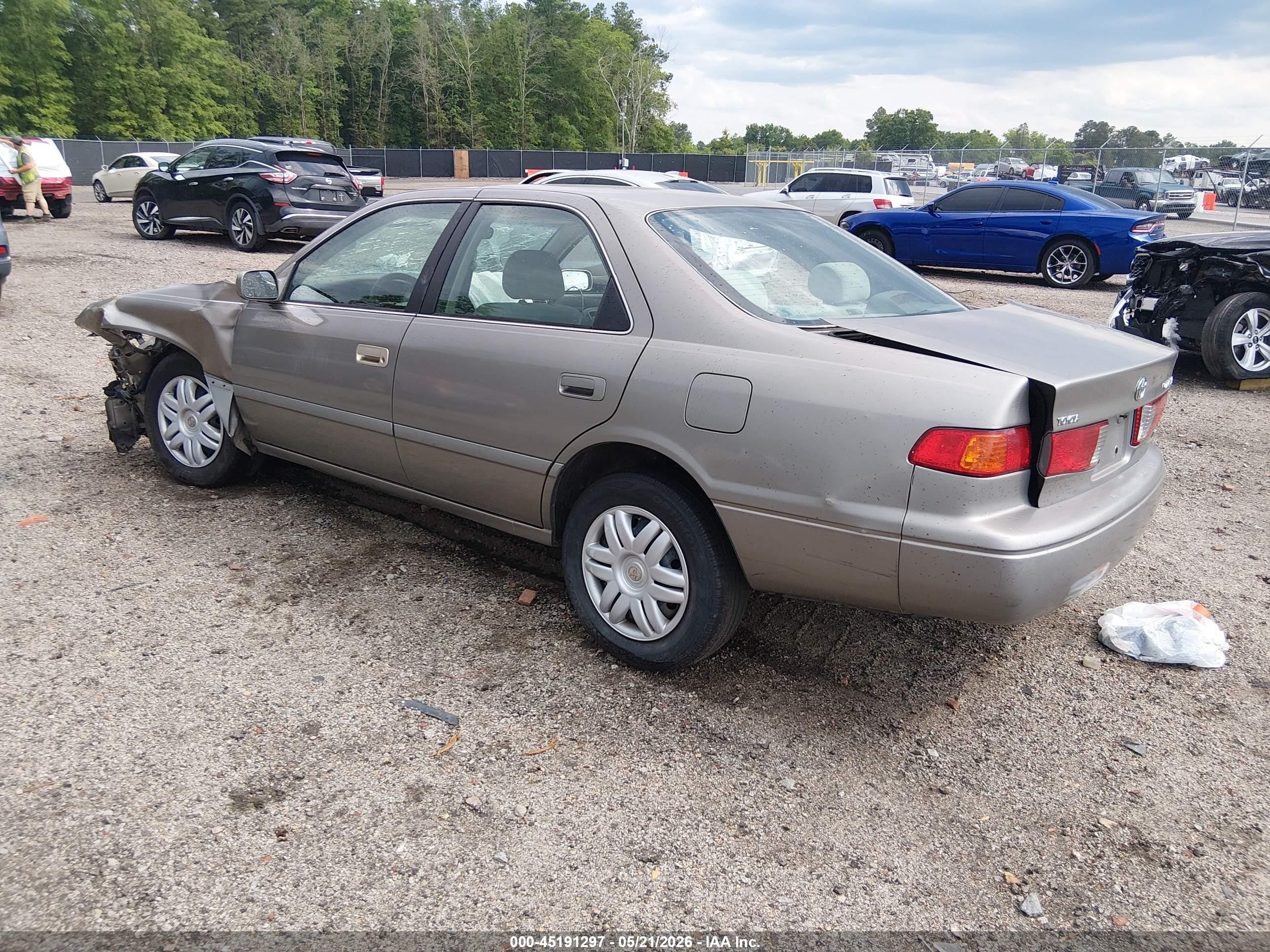 2001 Toyota Camry Le V6 Brown vin: 4T1BF22K91U125960
