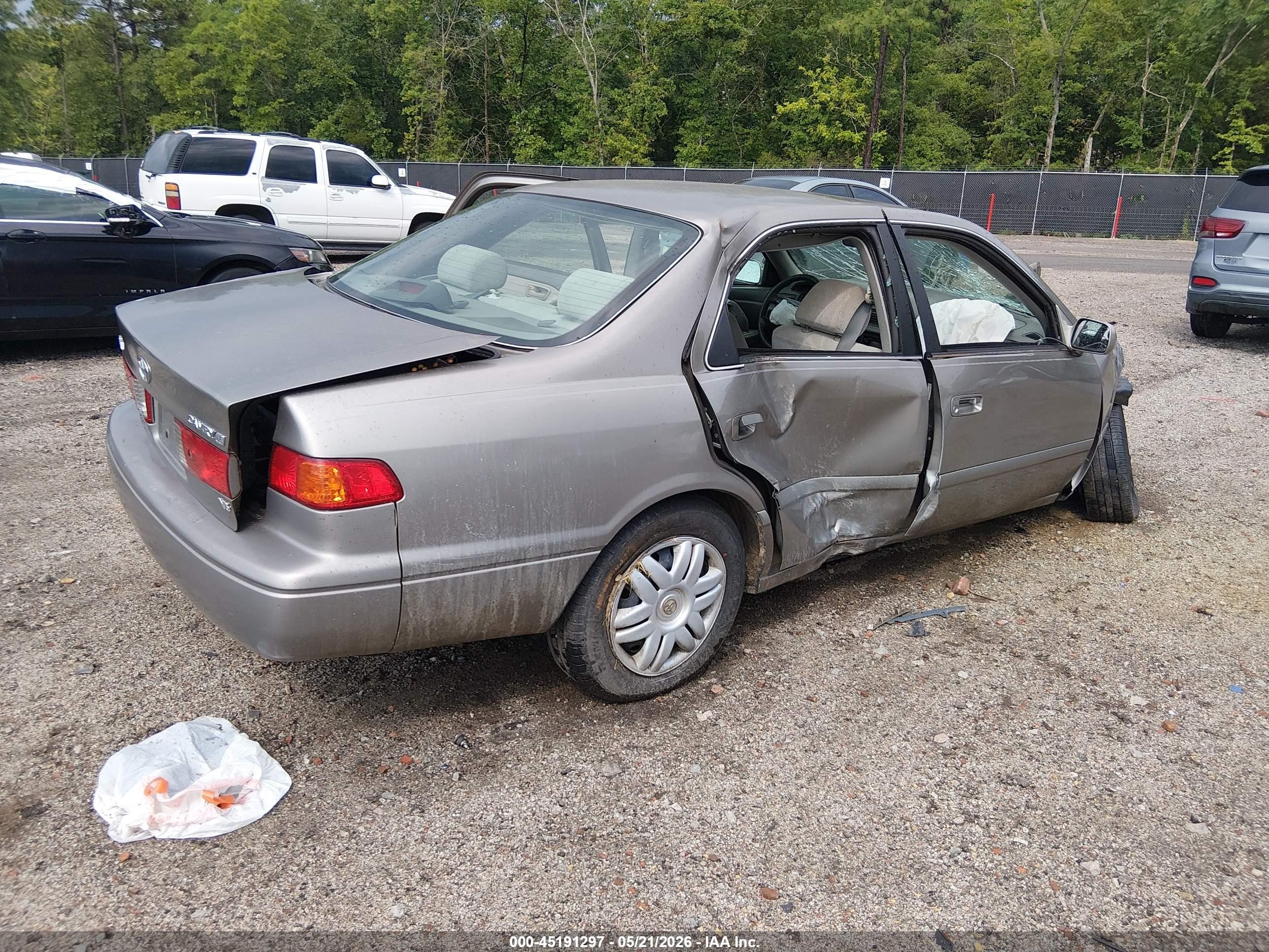 2001 Toyota Camry Le V6 Brown vin: 4T1BF22K91U125960