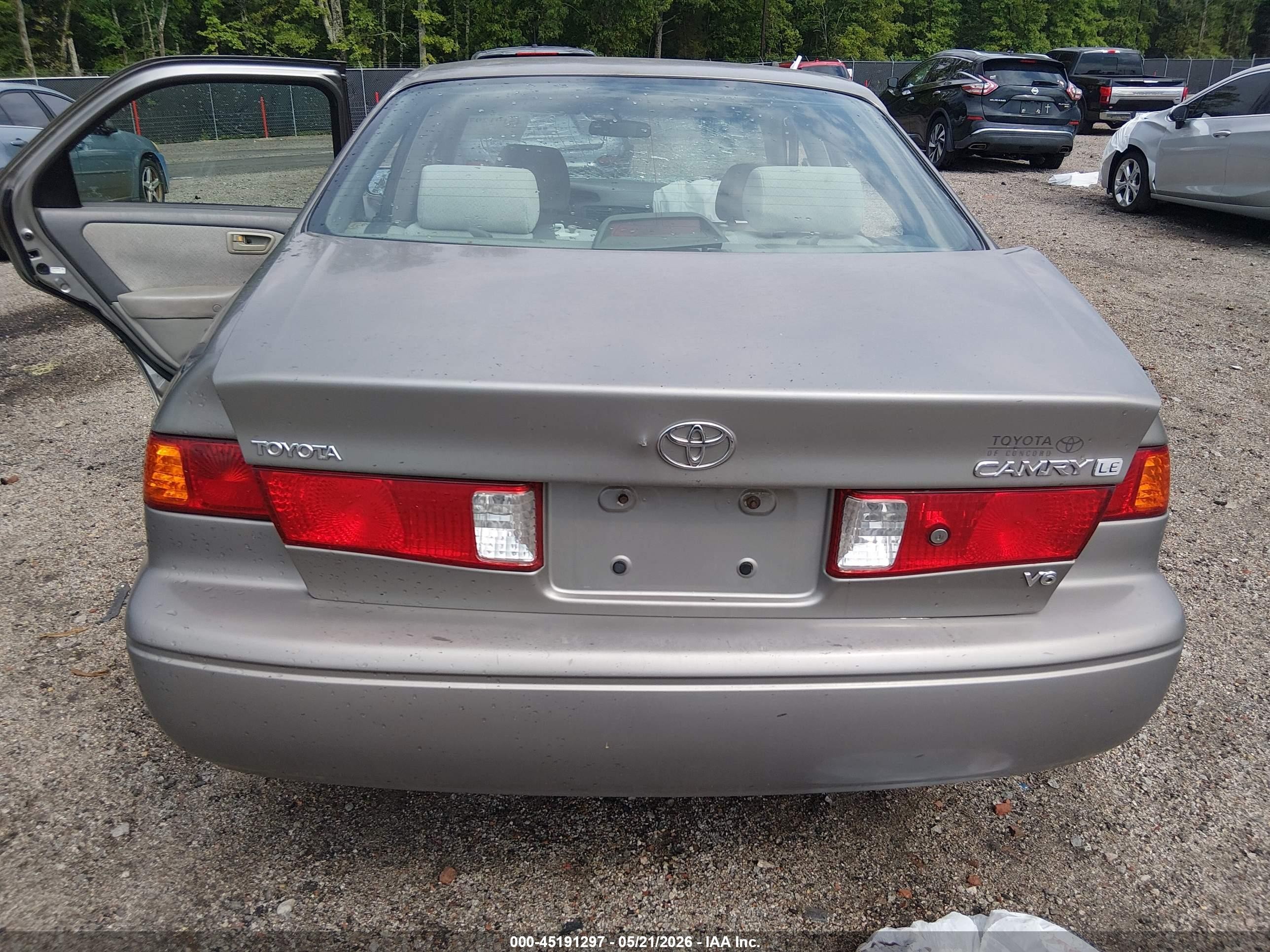 2001 Toyota Camry Le V6 Brown vin: 4T1BF22K91U125960