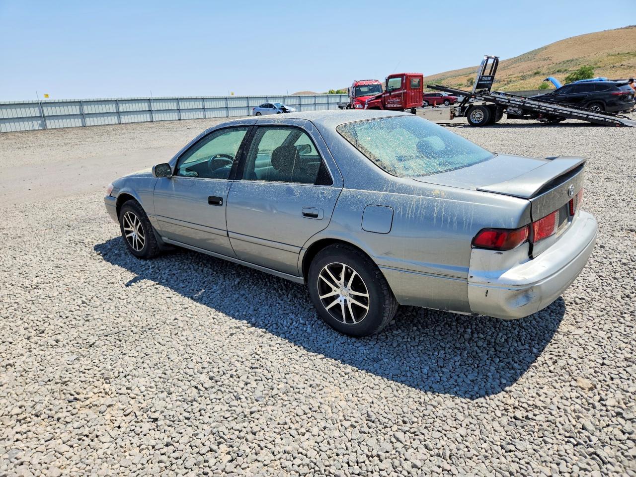 2001 Toyota Camry Le V6 Gray vin: 4T1BF22KX1U115857