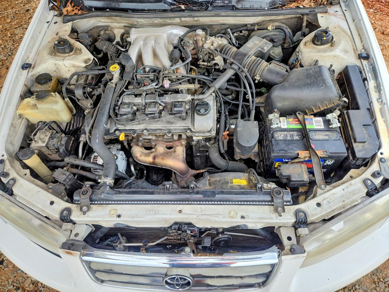 2001 Toyota Camry Le White vin: 4T1BF22KX1U959932