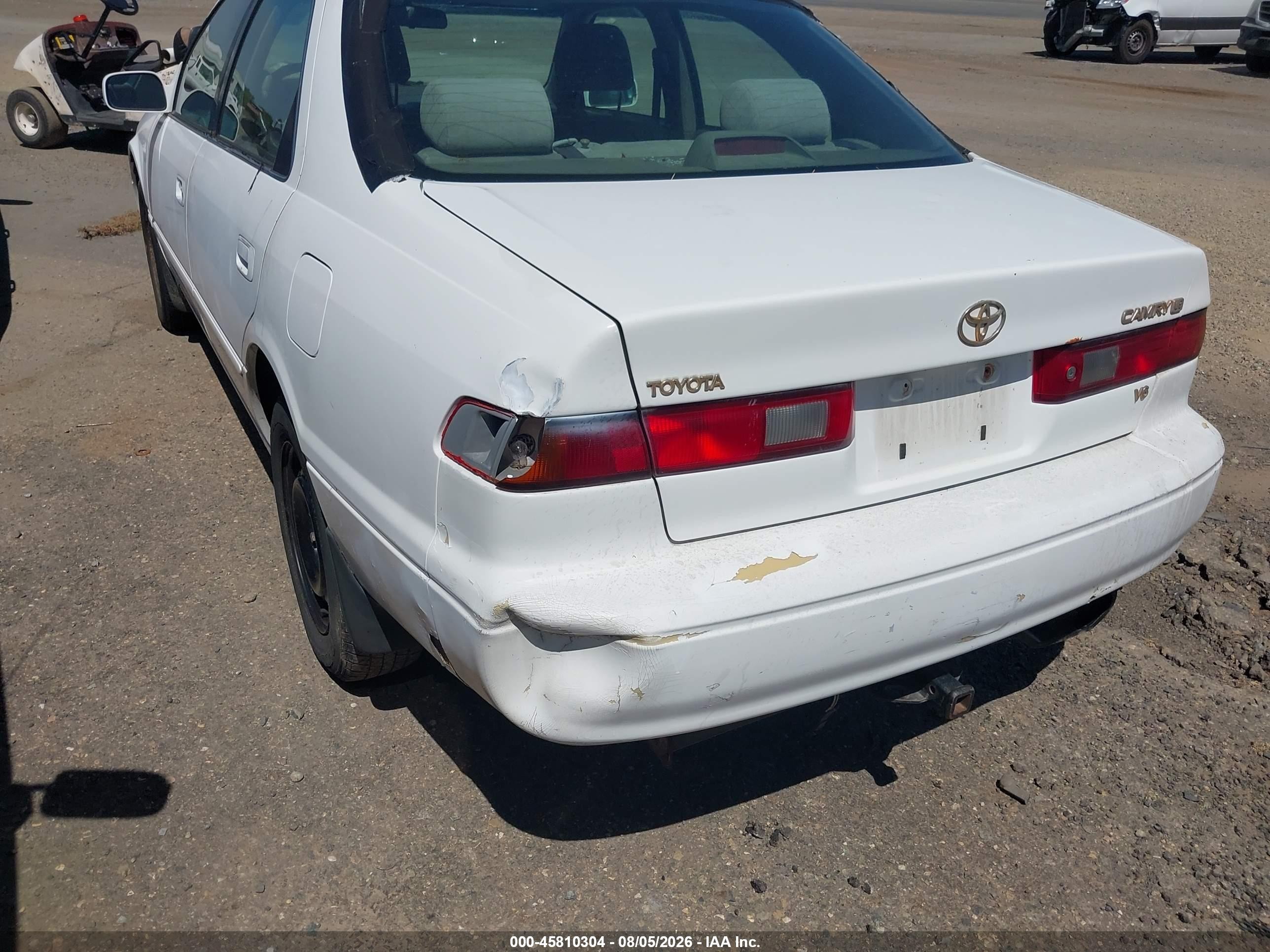 1997 Toyota Camry Le V6 Белый vin: 4T1BF22KXVU902975