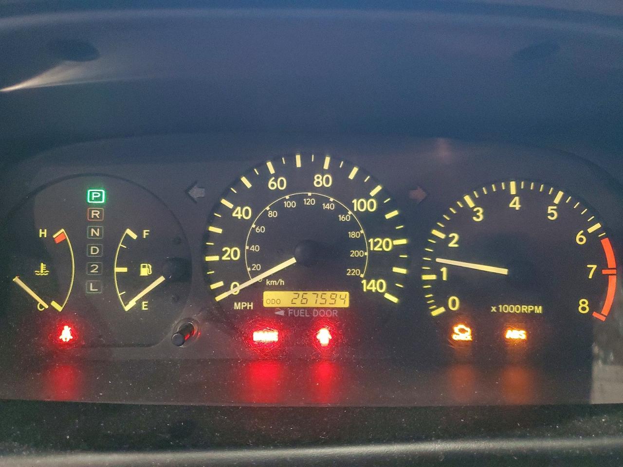 2000 Toyota Camry Le V6 Серебряный vin: 4T1BF22KXYU095264