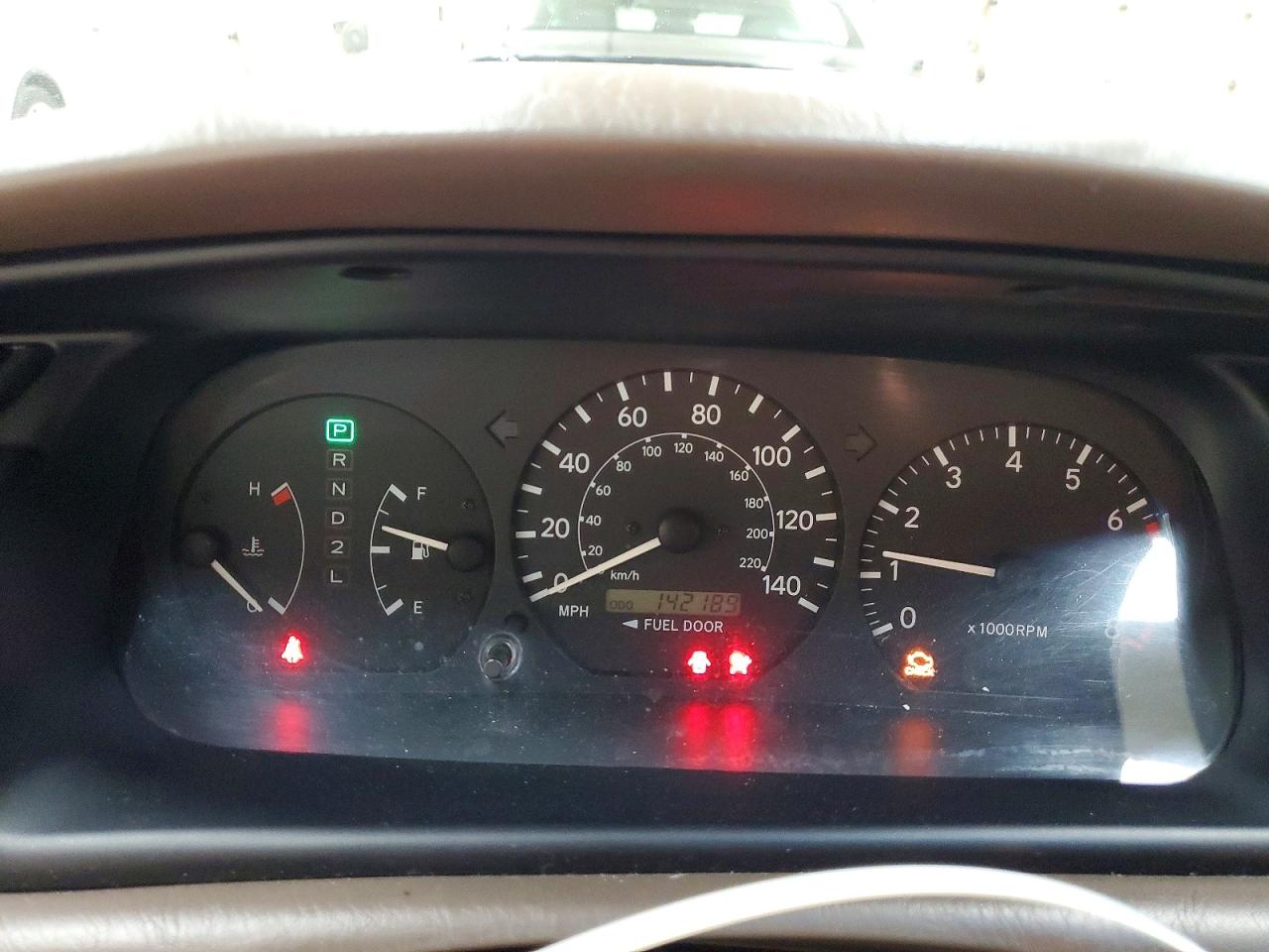 2000 Toyota Camry Le/xle Желто-коричневый vin: 4T1BF22KXYU113844