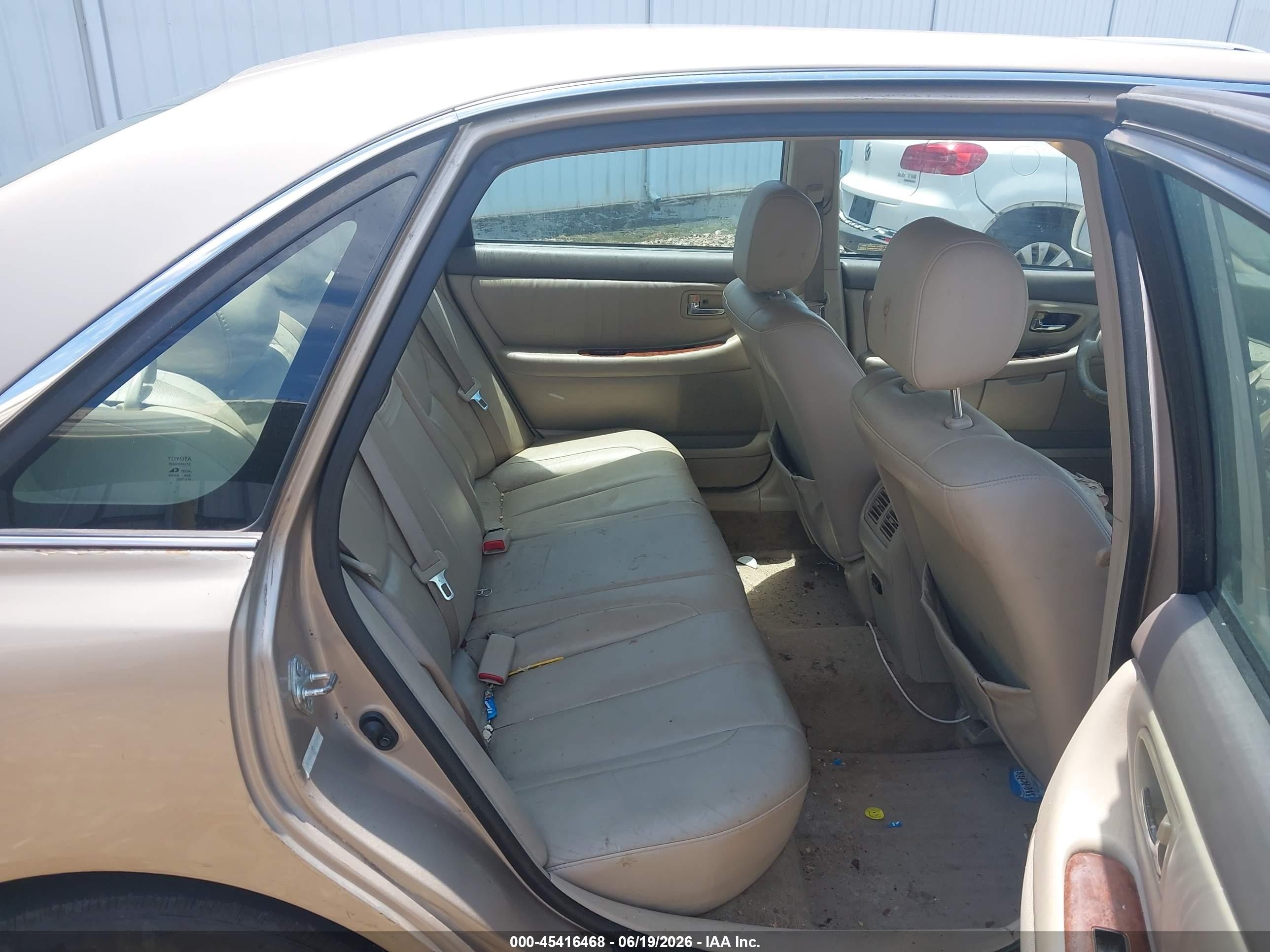 2001 Toyota Avalon Xls Gold vin: 4T1BF28B01U171801