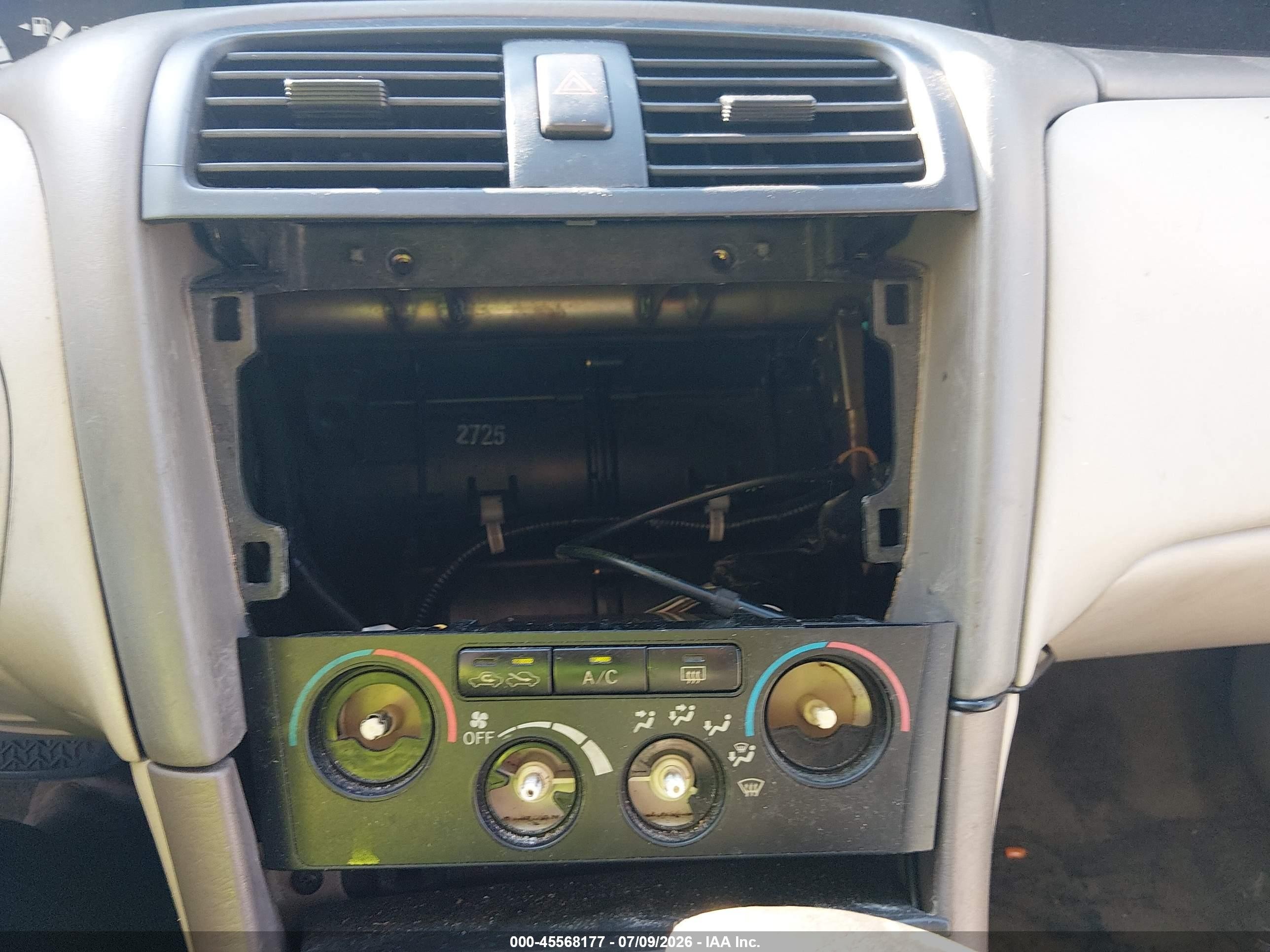 2001 Toyota Avalon Xl Gold vin: 4T1BF28B01U177856