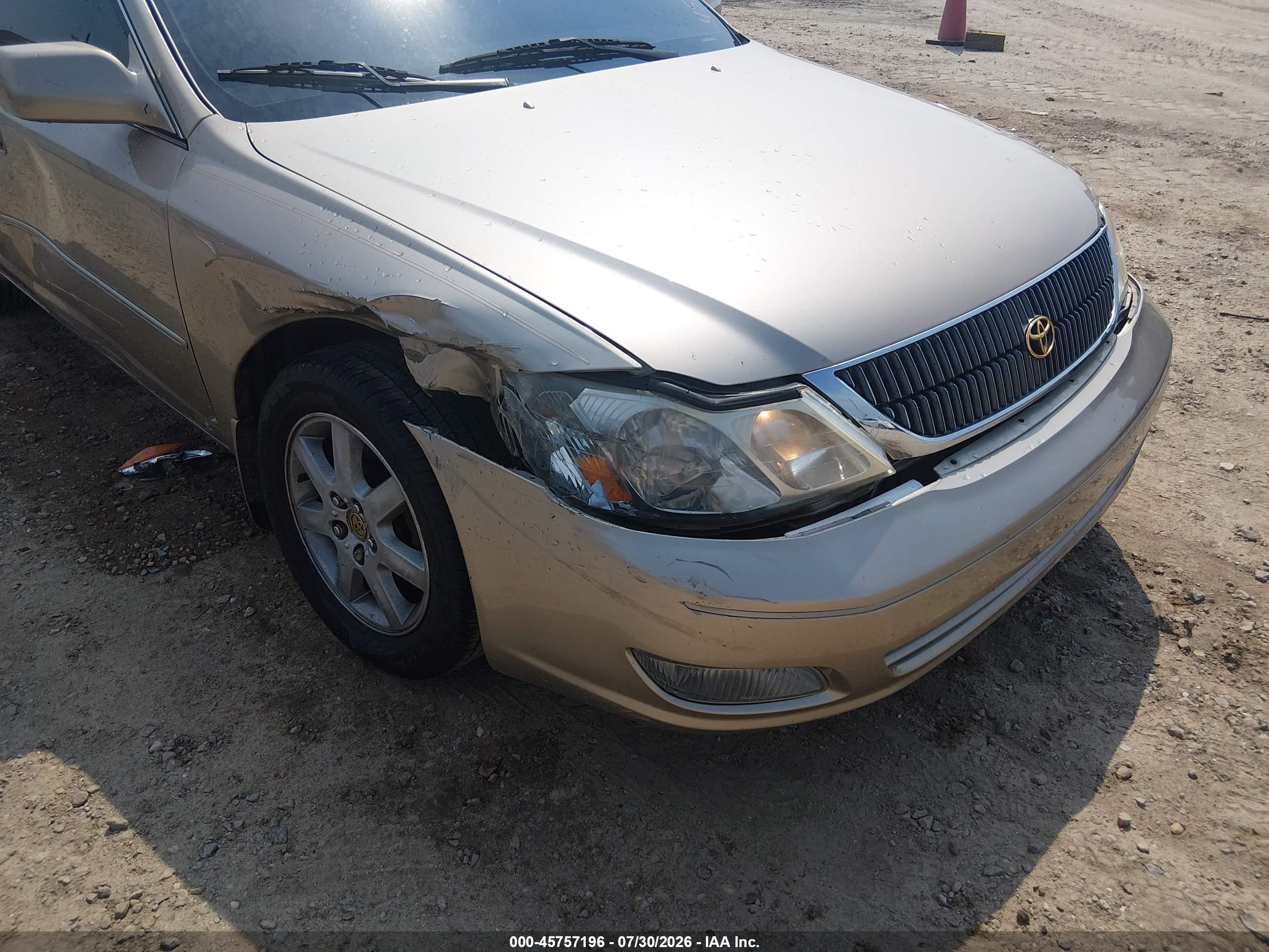 2001 Toyota Avalon Xls Gold vin: 4T1BF28B01U195306