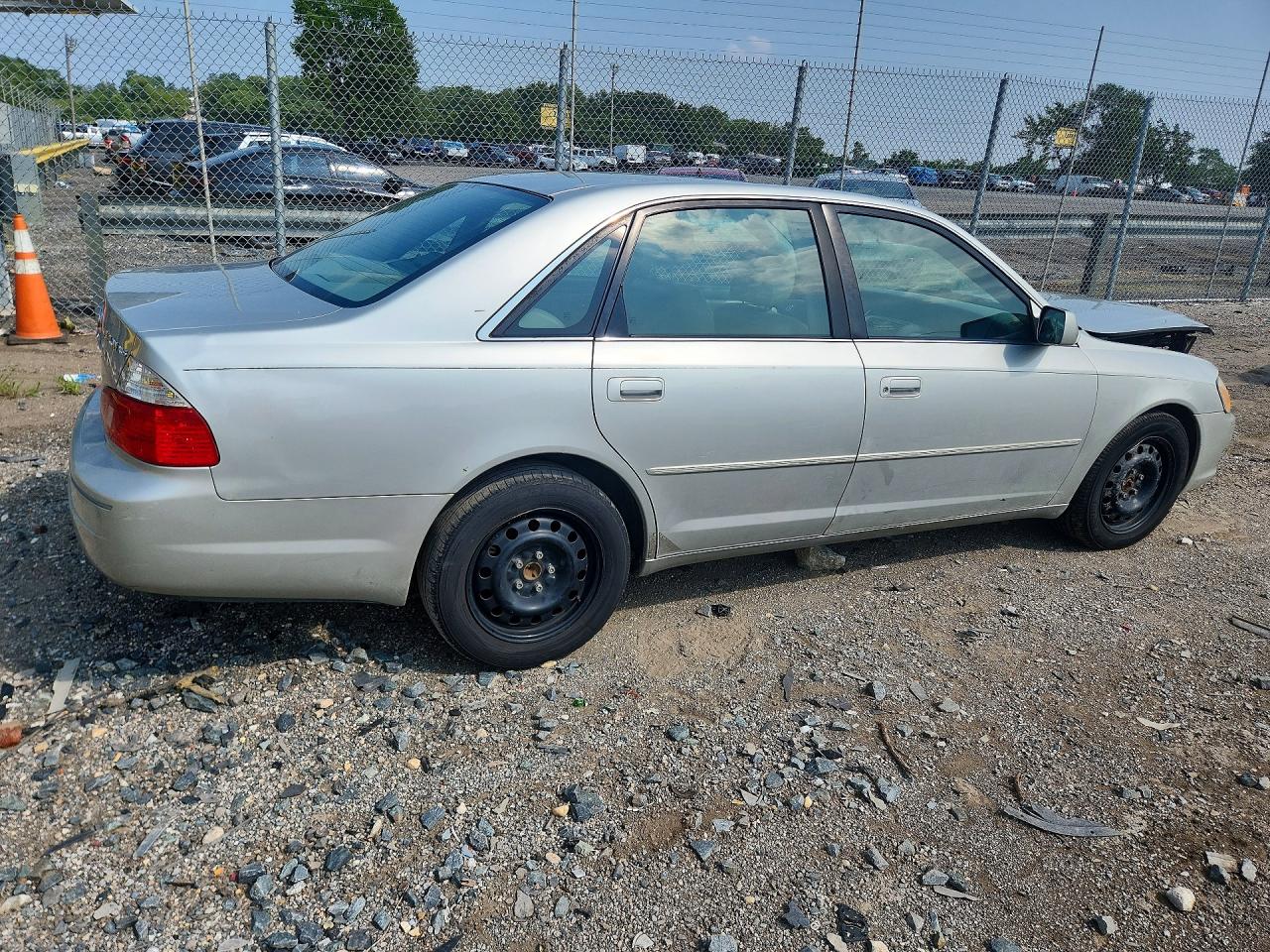 2004 Toyota Avalon Xls Серебряный vin: 4T1BF28B04U353146