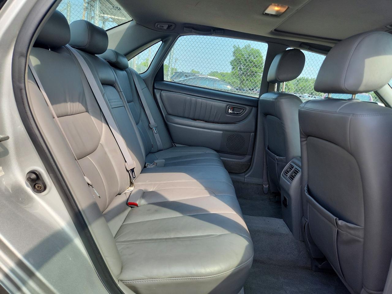 2004 Toyota Avalon Xls Серебряный vin: 4T1BF28B04U353146