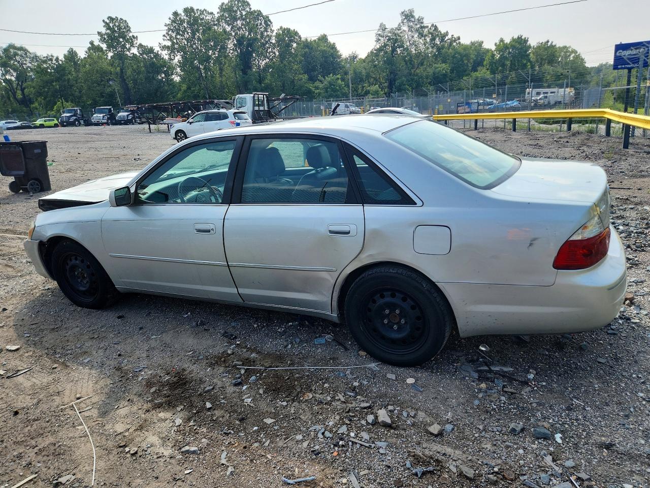 2004 Toyota Avalon Xls Серебряный vin: 4T1BF28B04U353146