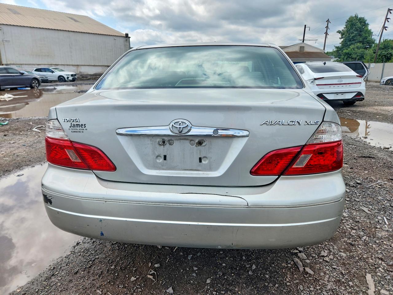 2004 Toyota Avalon Xls Silver vin: 4T1BF28B04U381934