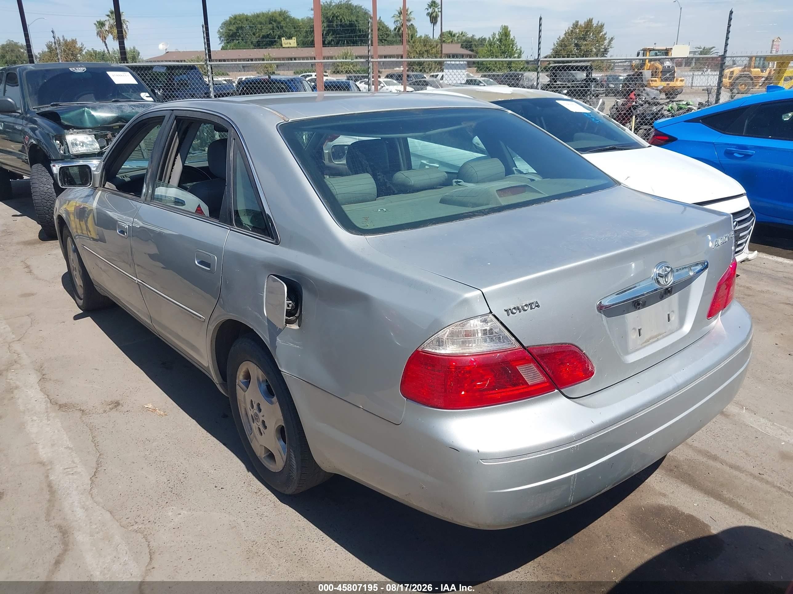 2004 Toyota Avalon Xls Silver vin: 4T1BF28B04U387474
