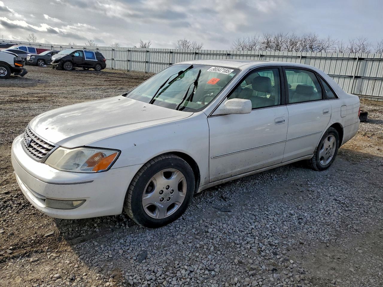 2004 Toyota Avalon Xl Белый vin: 4T1BF28B04U387670