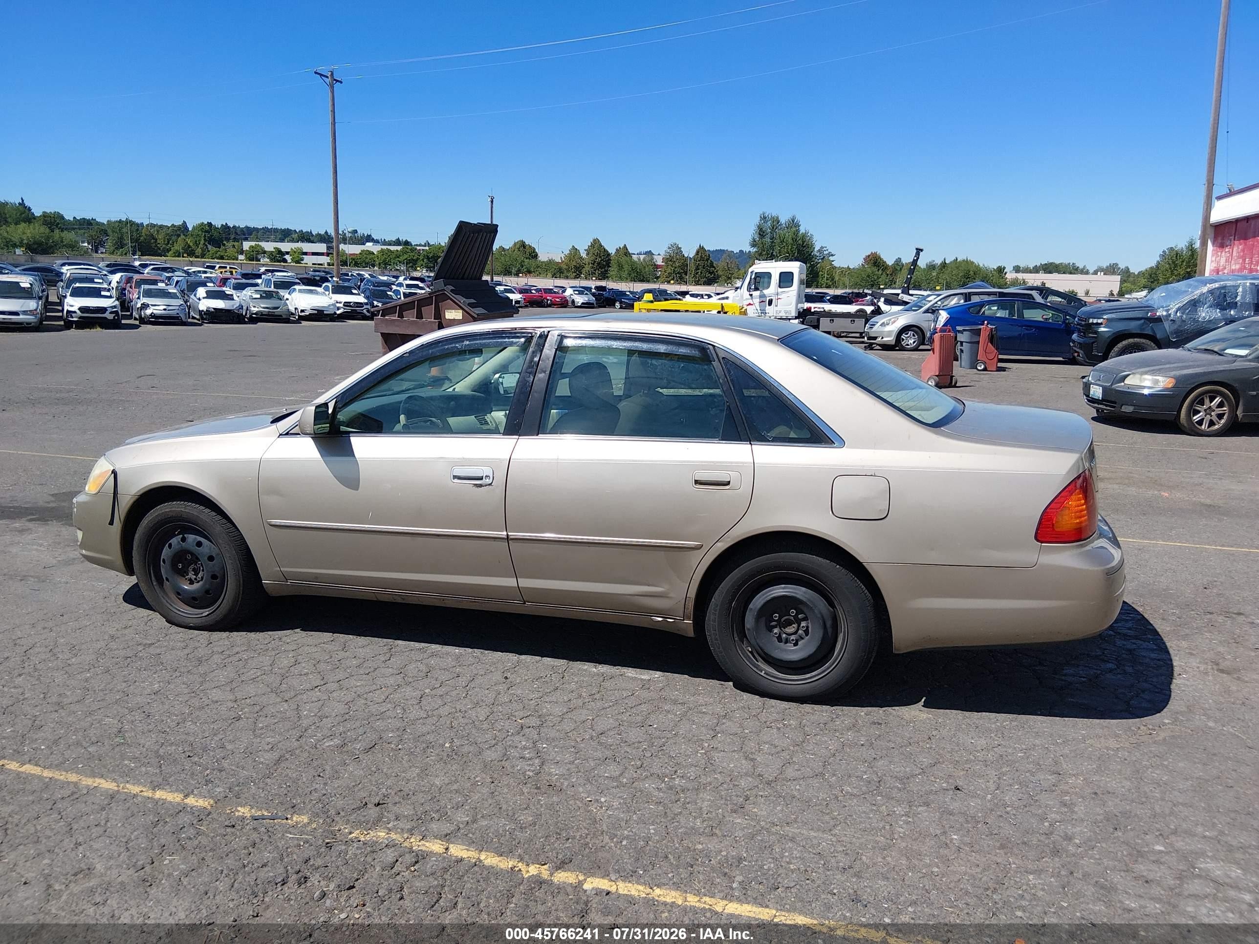 2000 Toyota Avalon Xls Золотой vin: 4T1BF28B0YU009371