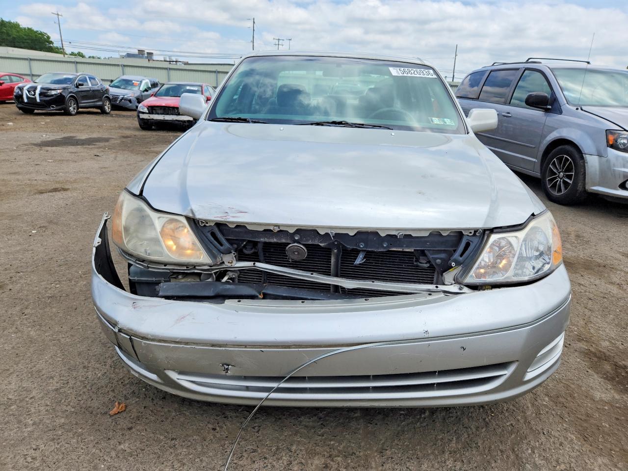 2000 Toyota Avalon Xl Silver vin: 4T1BF28B0YU010696