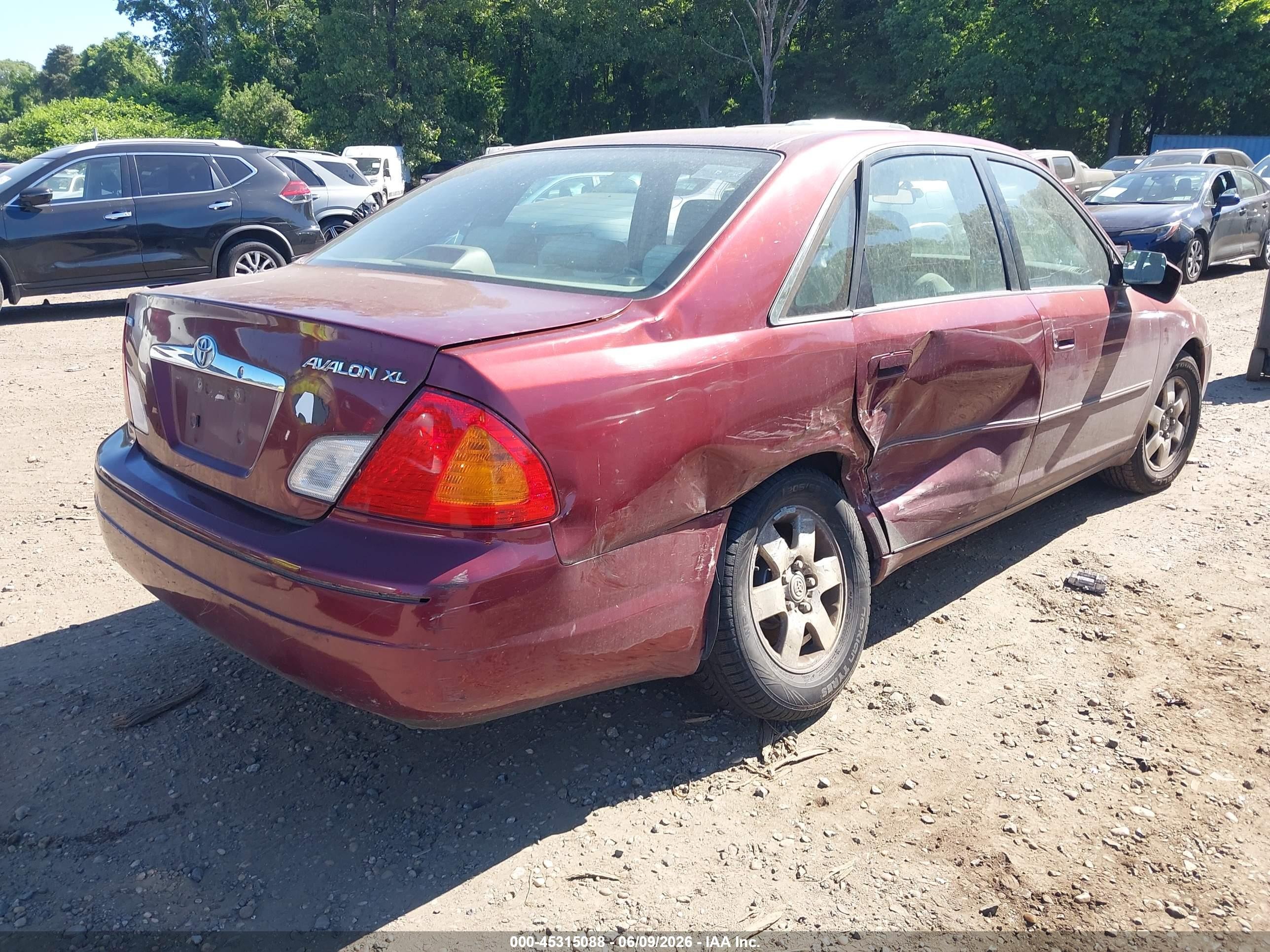 2000 Toyota Avalon Xl Red vin: 4T1BF28B0YU016711