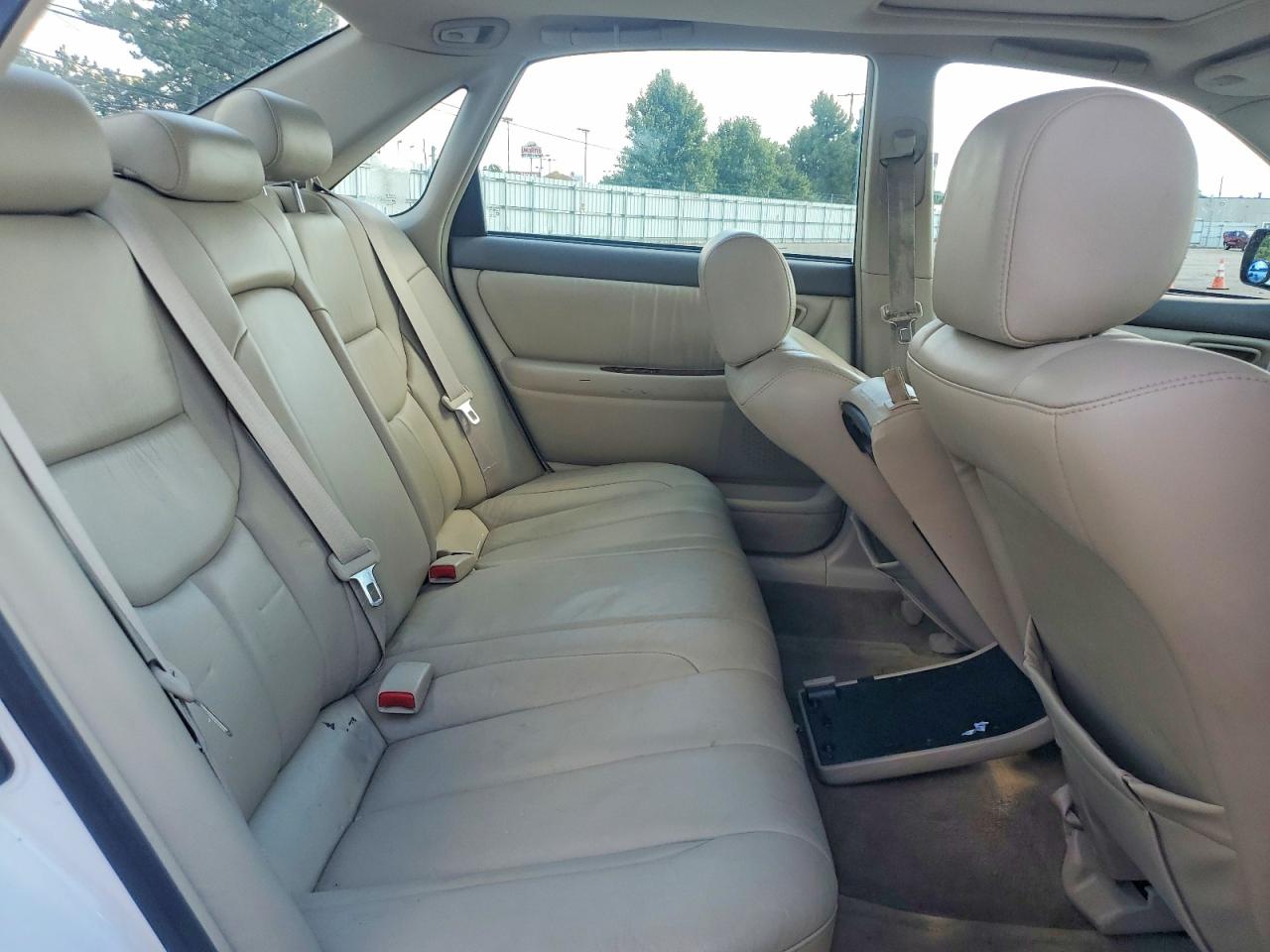 2000 Toyota Avalon Xls White vin: 4T1BF28B0YU060112