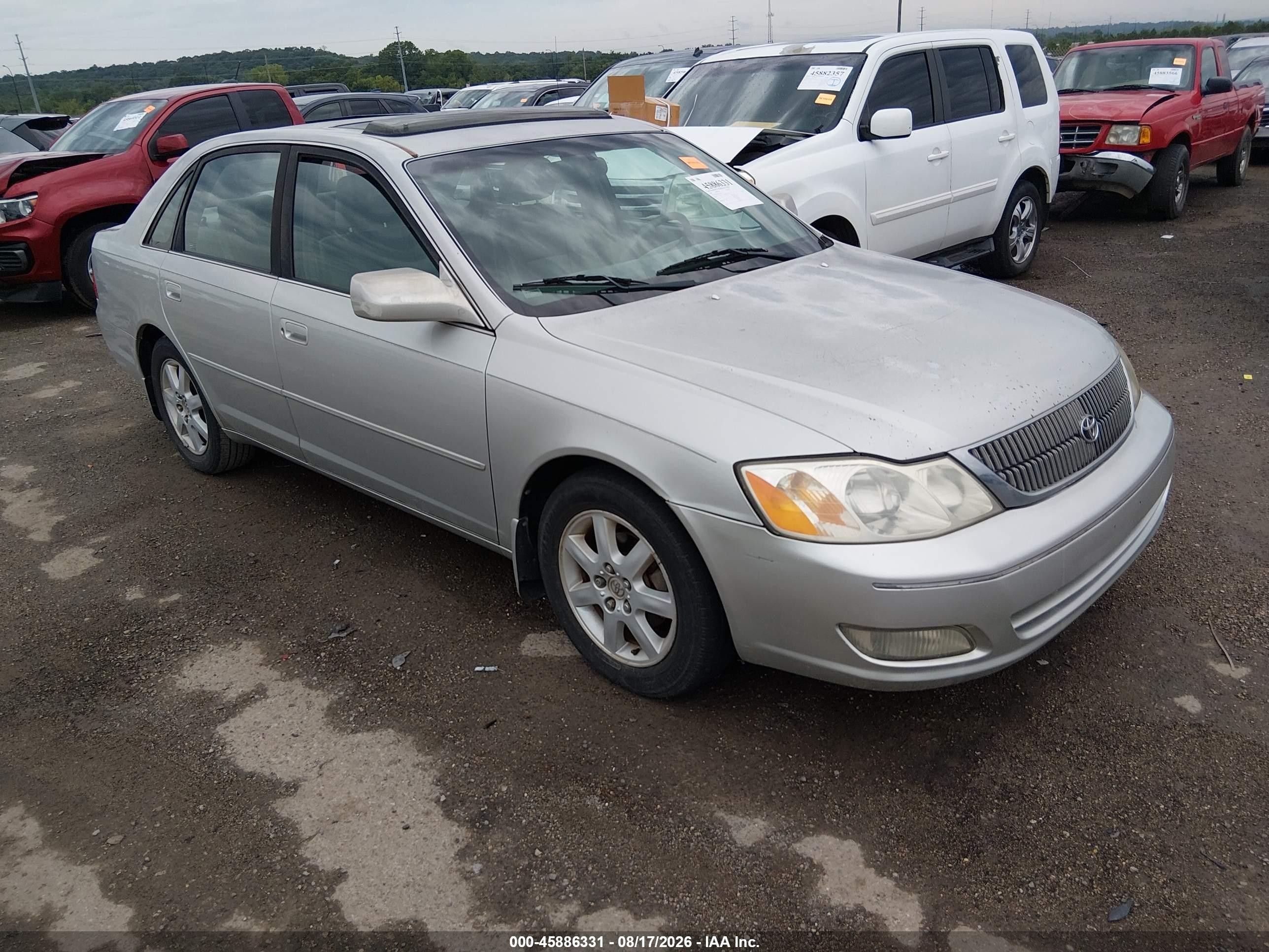 2001 Toyota Avalon Xls Silver vin: 4T1BF28B11U144056