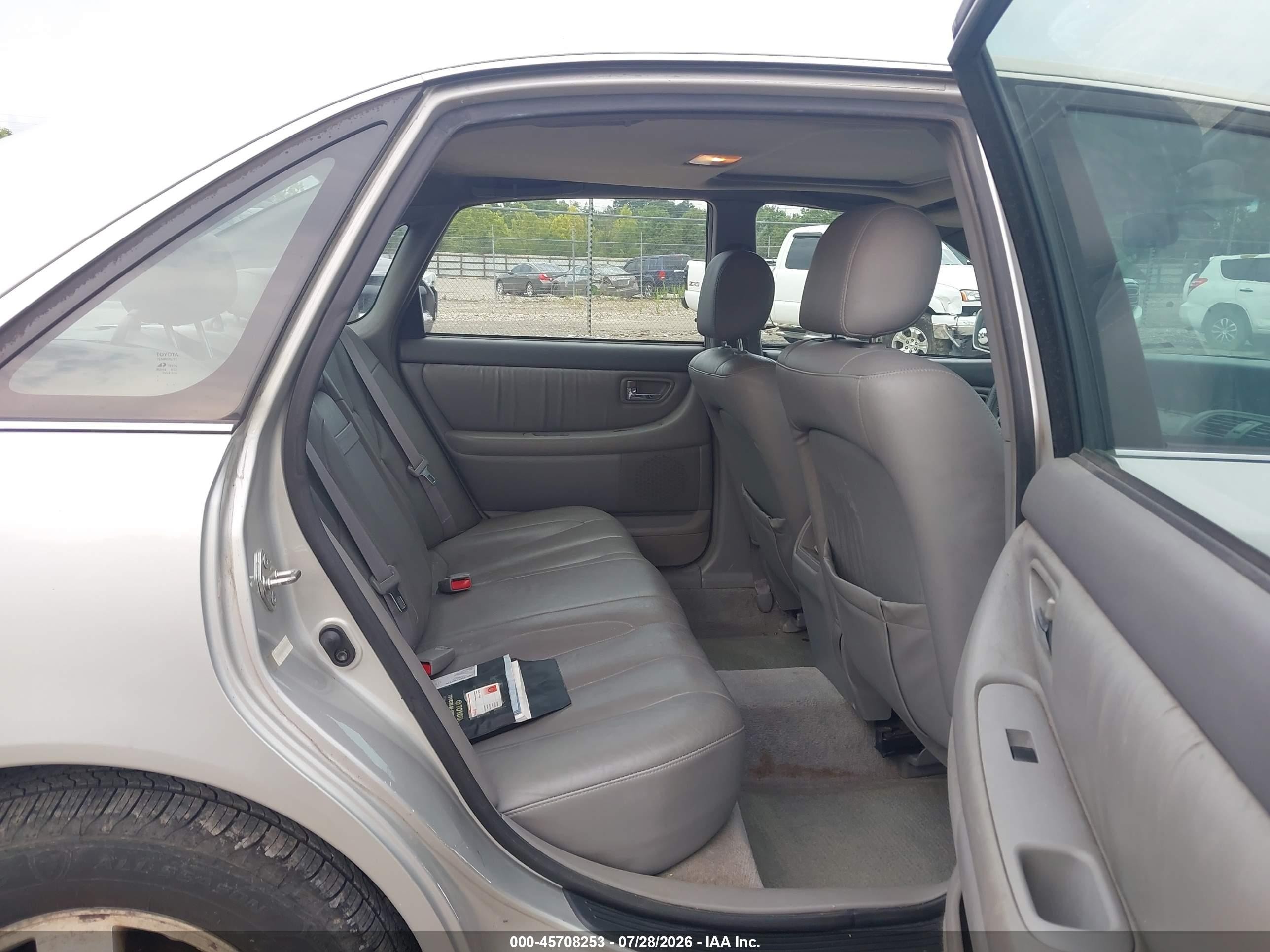 2001 Toyota Avalon Xl Silver vin: 4T1BF28B11U170981