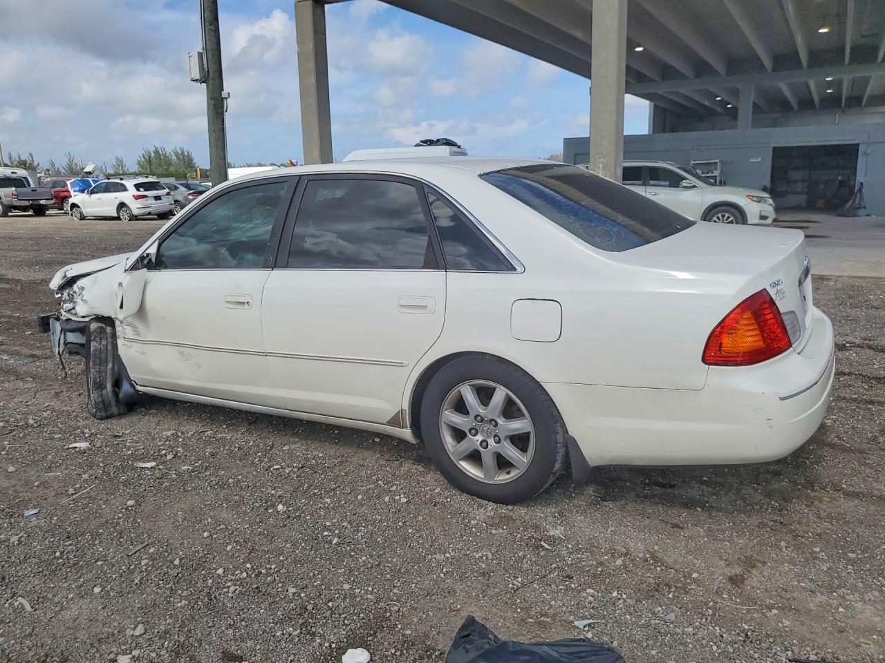 2001 Toyota Avalon Xls Beige vin: 4T1BF28B11U176862