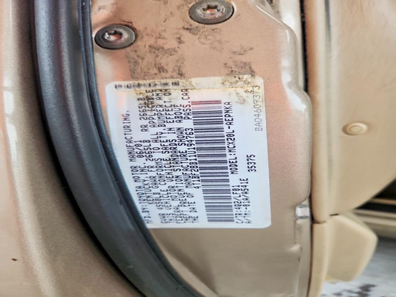 2001 Toyota Avalon Xl Gold vin: 4T1BF28B11U194763
