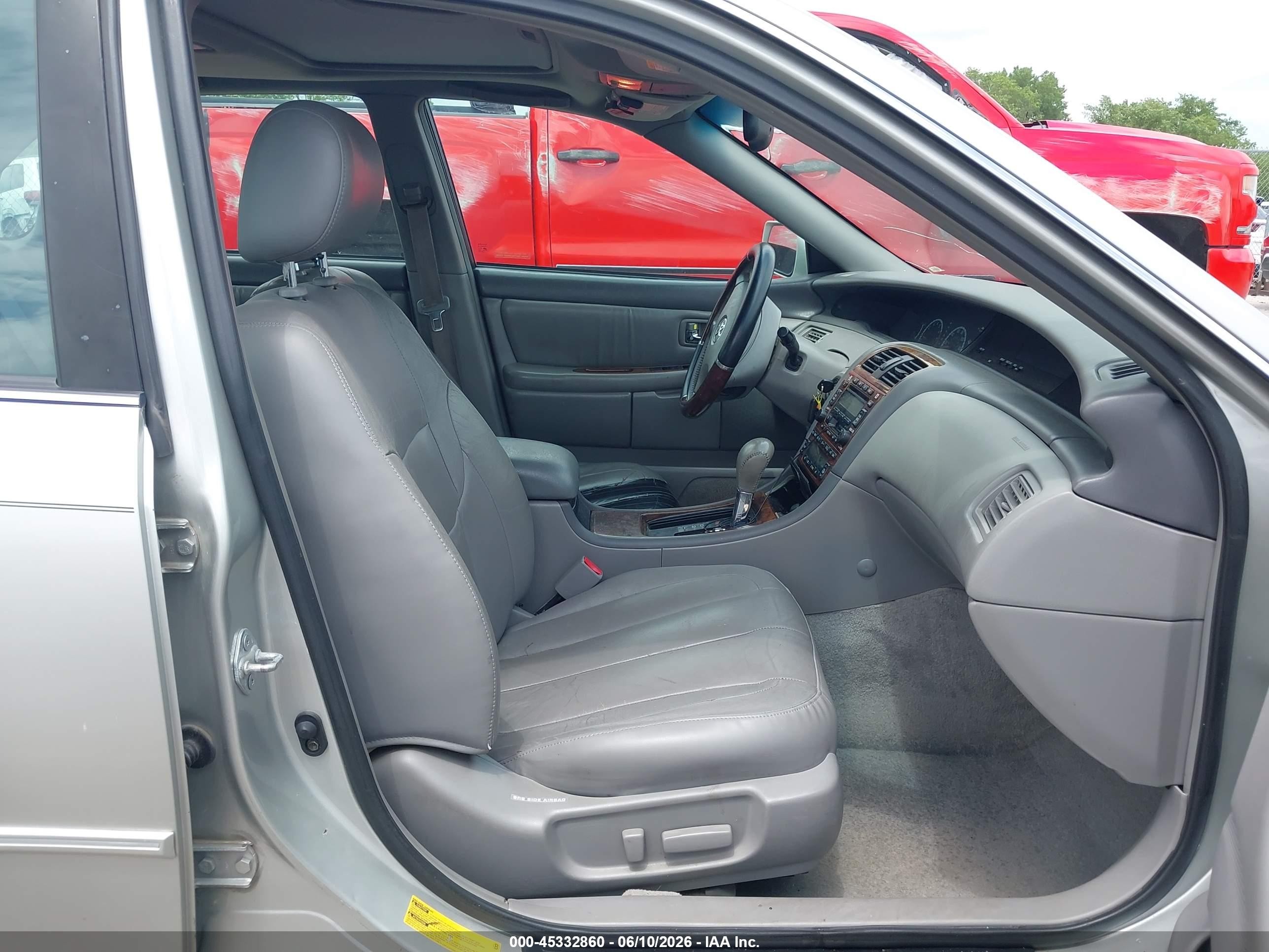 2002 Toyota Avalon Xls Silver vin: 4T1BF28B12U226595
