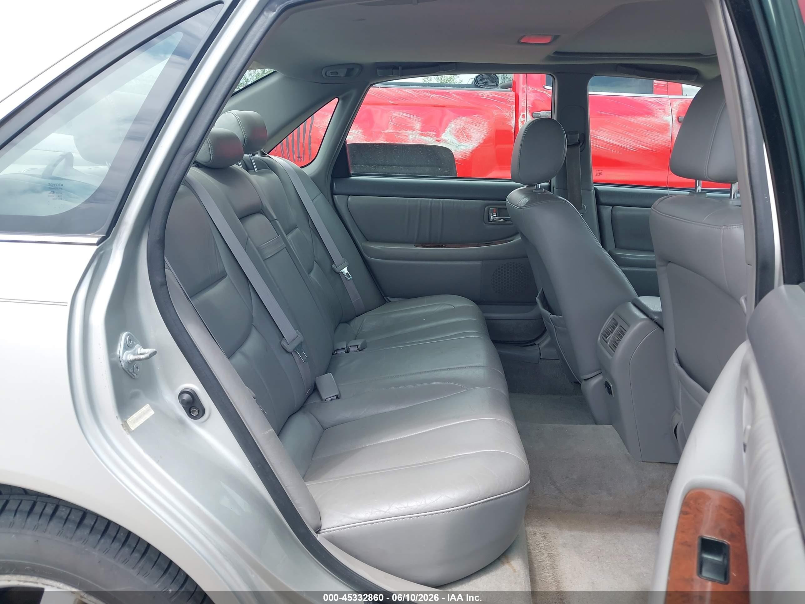 2002 Toyota Avalon Xls Silver vin: 4T1BF28B12U226595