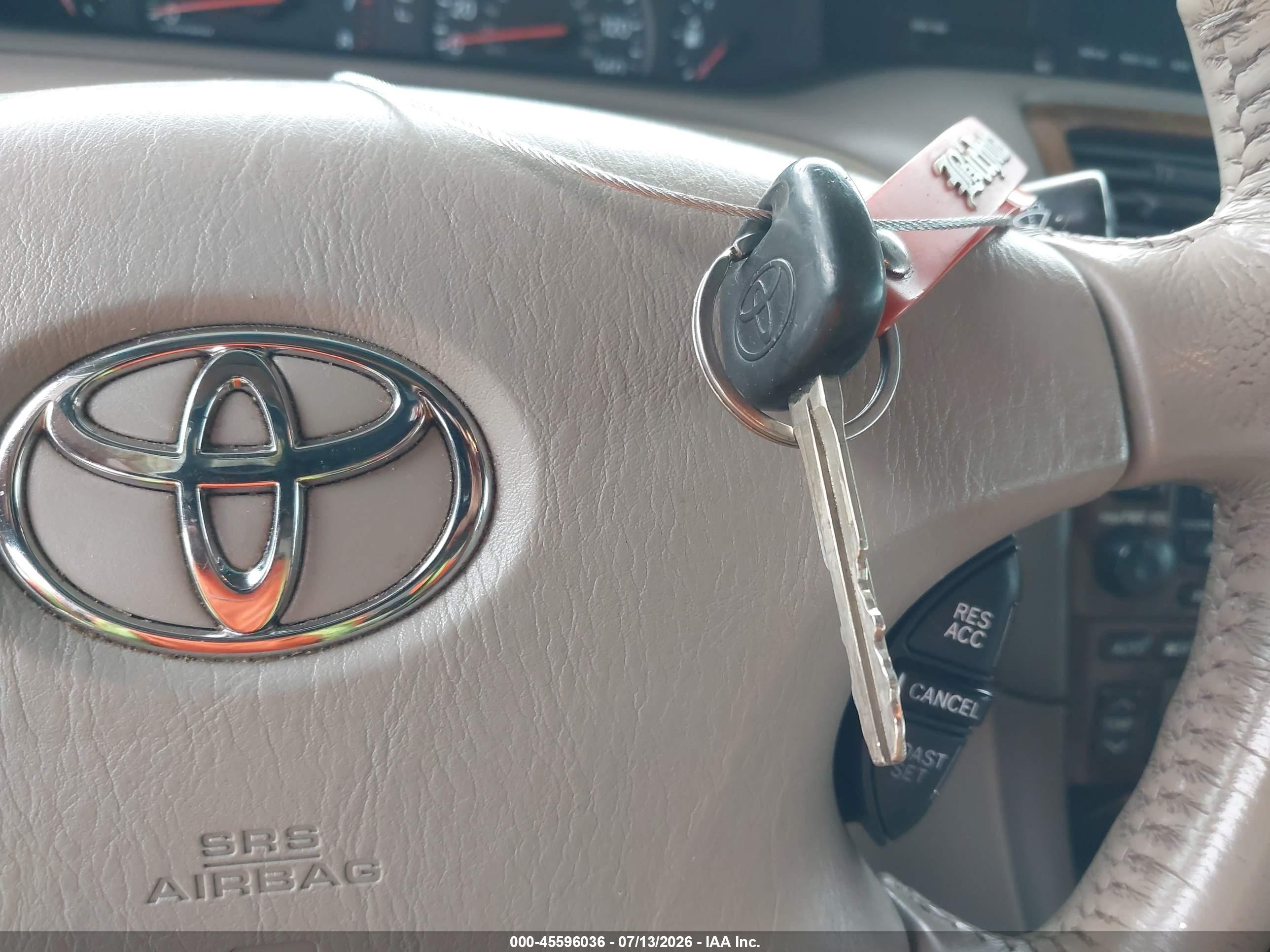 2004 Toyota Avalon Xls Gold vin: 4T1BF28B14U369369