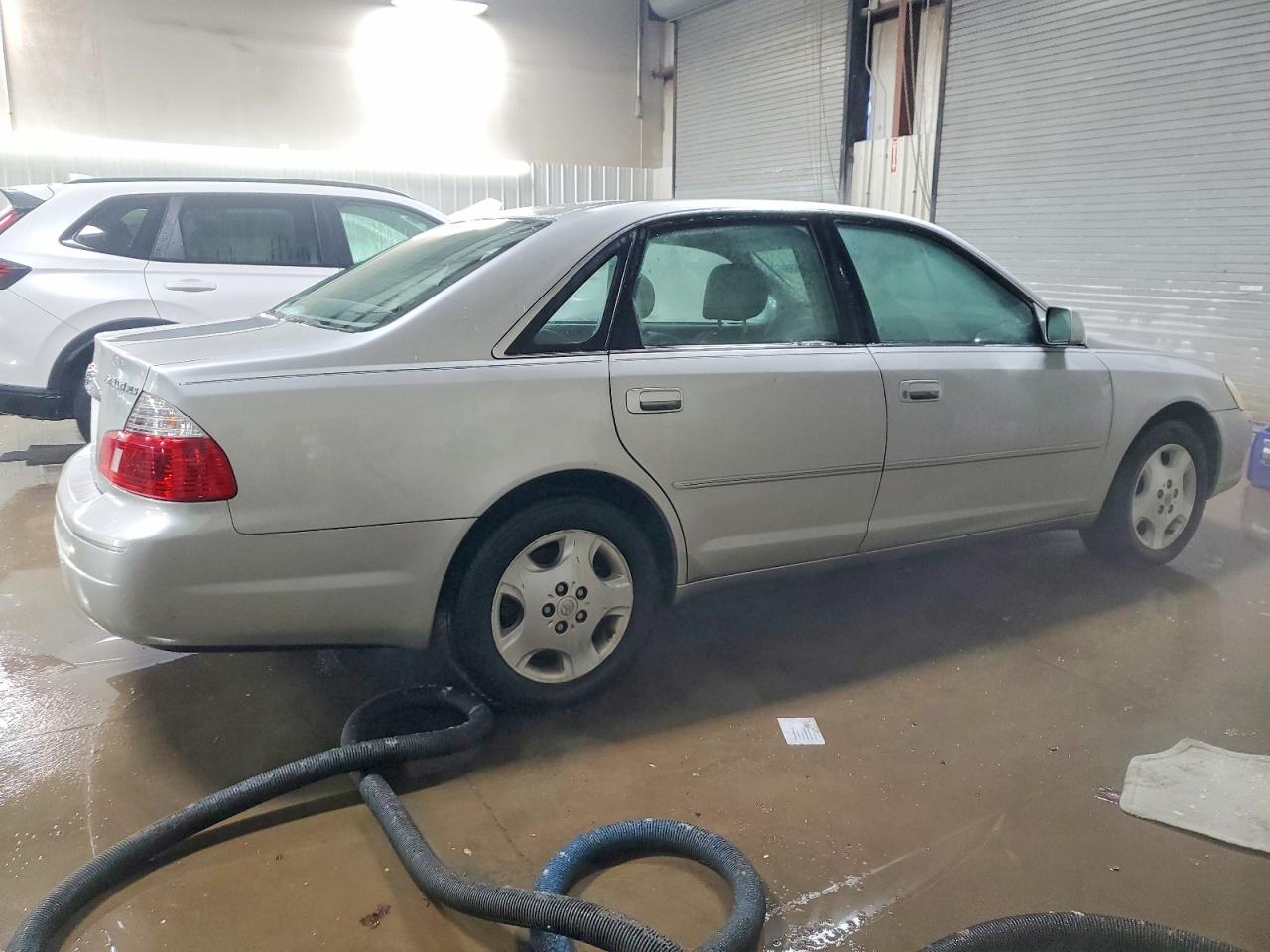2004 Toyota Avalon Xl Серебряный vin: 4T1BF28B14U378363